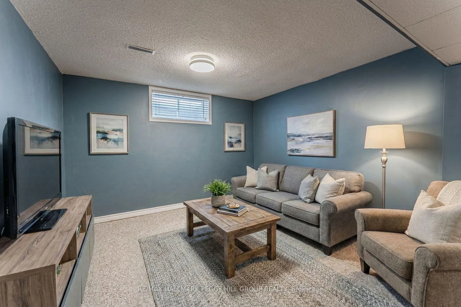 Photo 10 of 71 Radenhurst Crescent, Barrie, Grove East — HOMEH