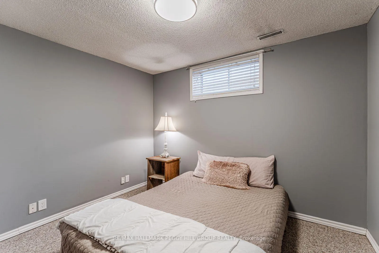 Photo 11 of 71 Radenhurst Crescent, Barrie, Grove East — HOMEH