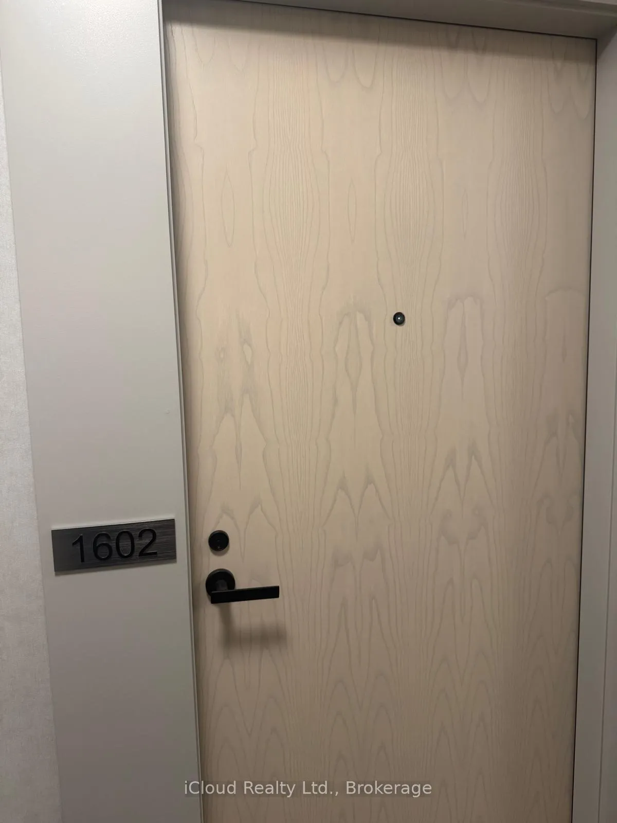 Photo 11 of Unit 1602, 195 Commerce Street, Vaughan, Vaughan Corporate Centre — HOMEH