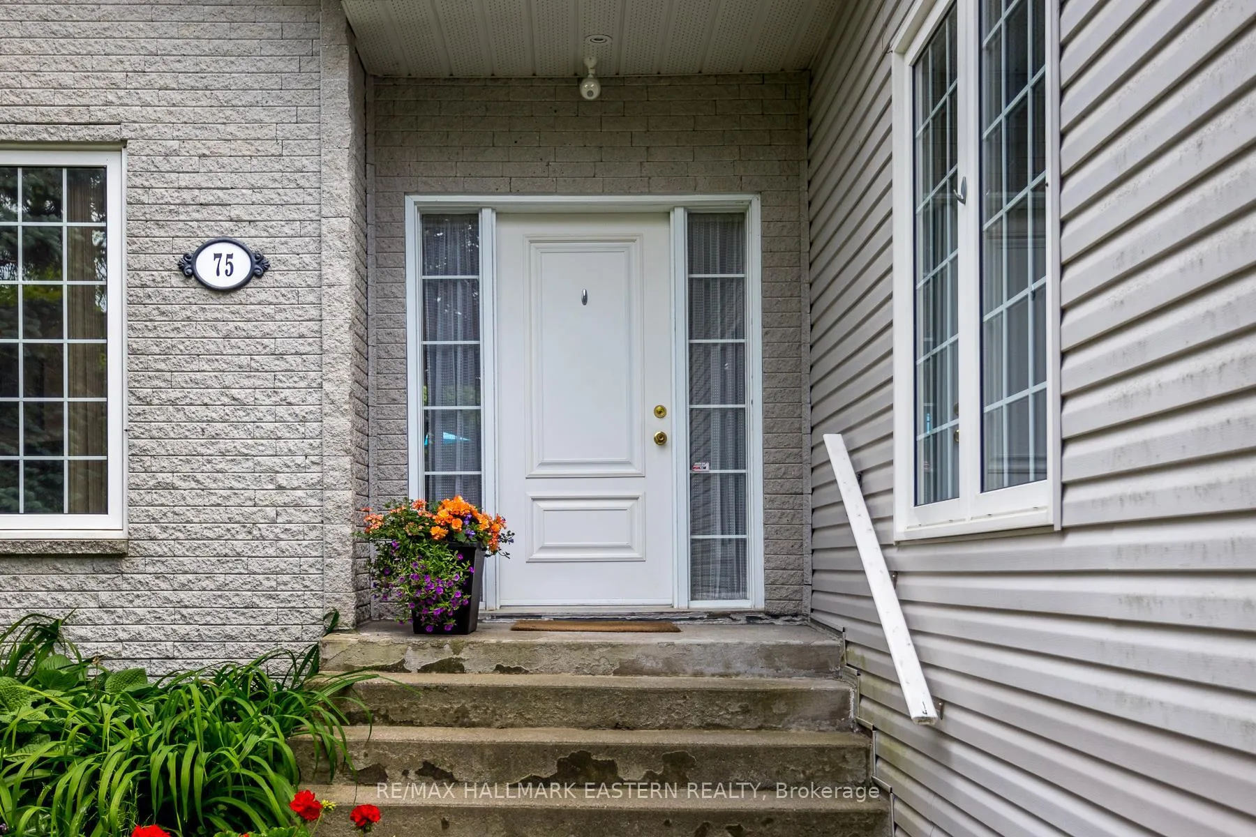 Photo 5 of 75 Oxford Street, Selwyn — HOMEH