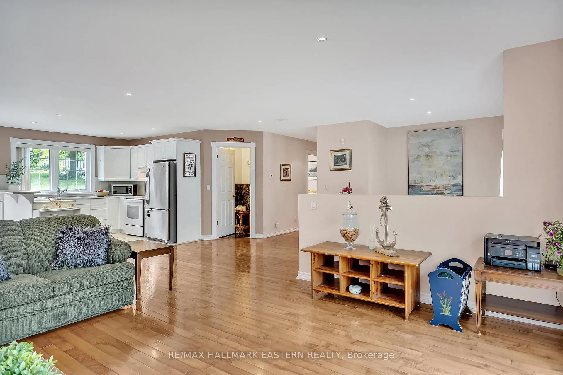 Photo 10 of 75 Oxford Street, Selwyn — HOMEH