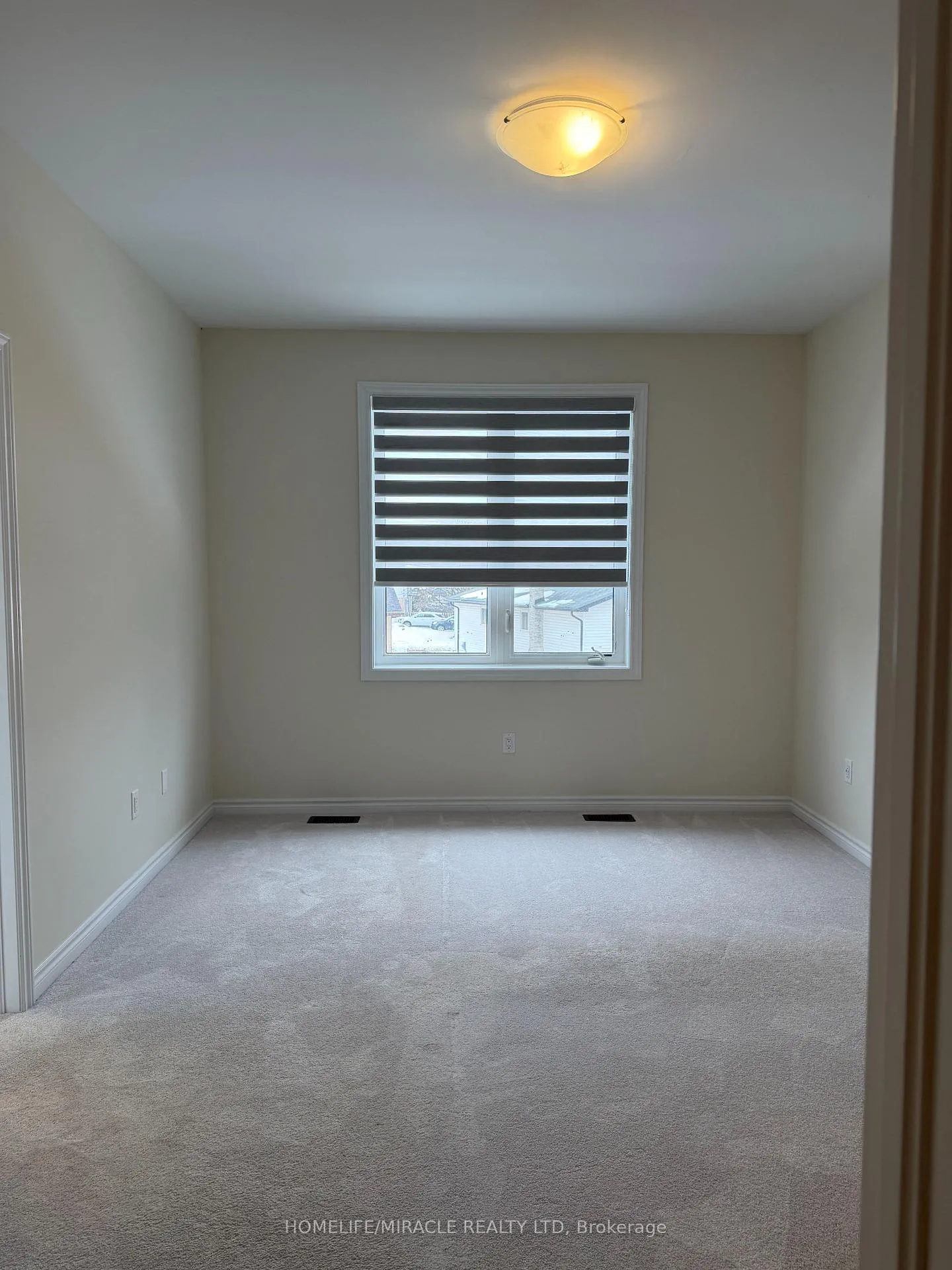 Photo 7 of 1397 National Common, Burlington, Tyandaga — HOMEH