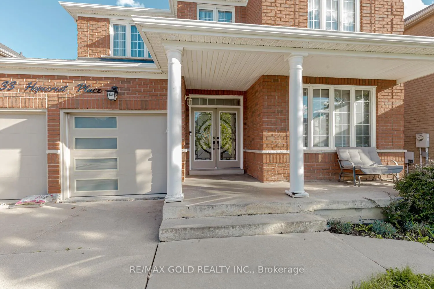 Photo 4 of 33 Hopecrest Place, Brampton, Sandringham-Wellington — HOMEH