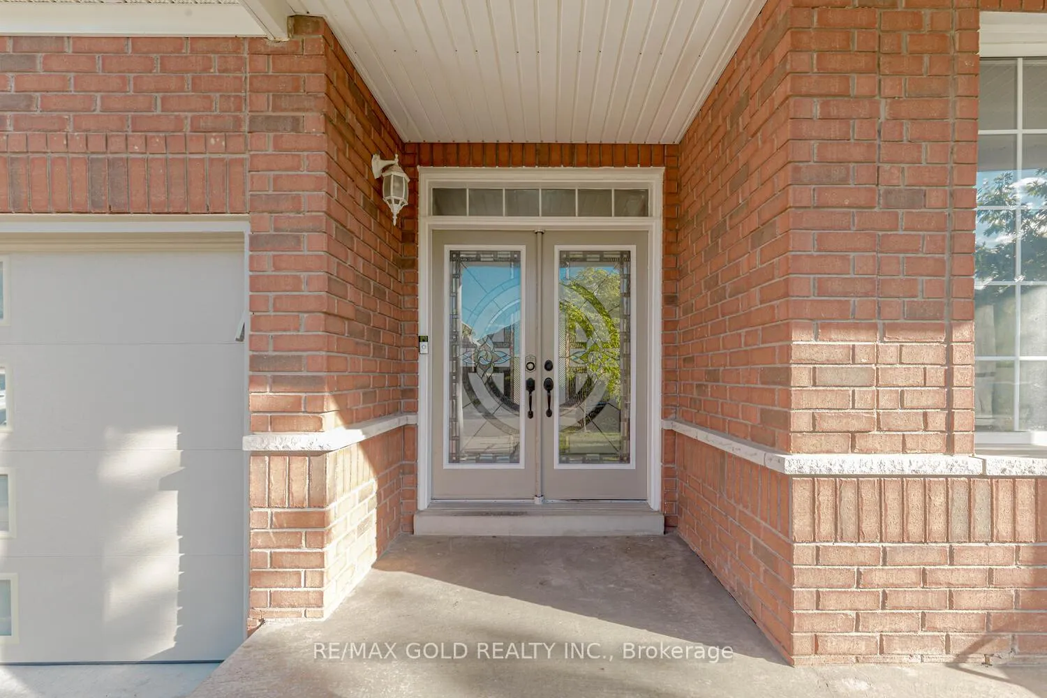 Photo 5 of 33 Hopecrest Place, Brampton, Sandringham-Wellington — HOMEH
