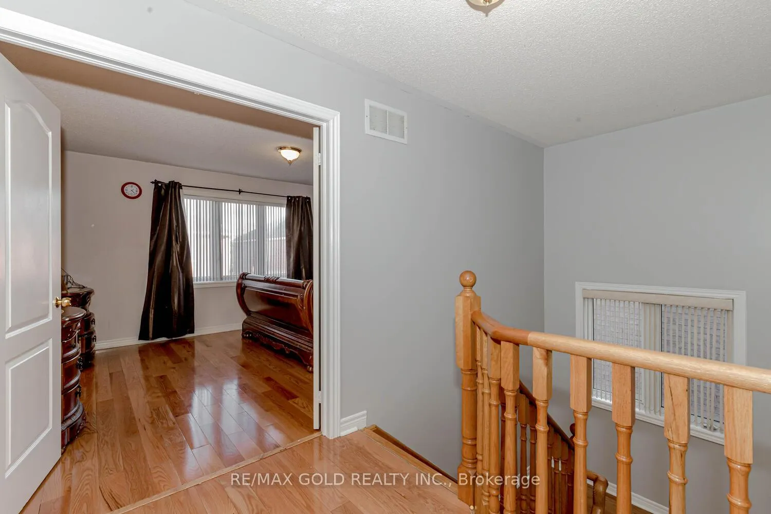 Photo 23 of 33 Hopecrest Place, Brampton, Sandringham-Wellington — HOMEH