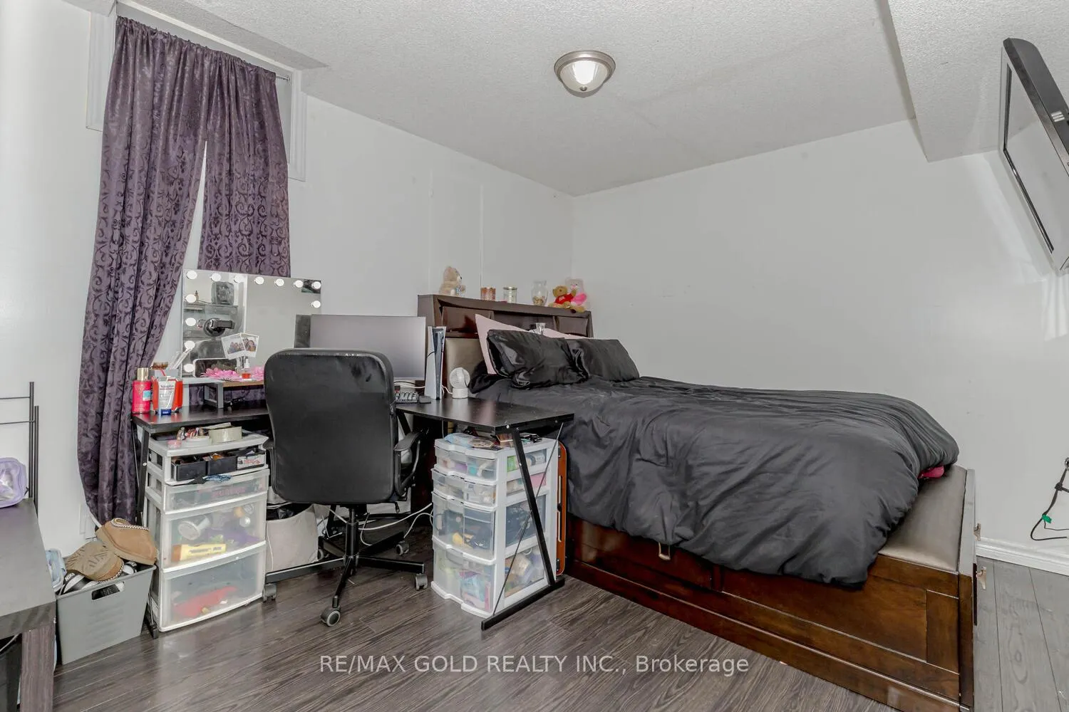 Photo 37 of 33 Hopecrest Place, Brampton, Sandringham-Wellington — HOMEH