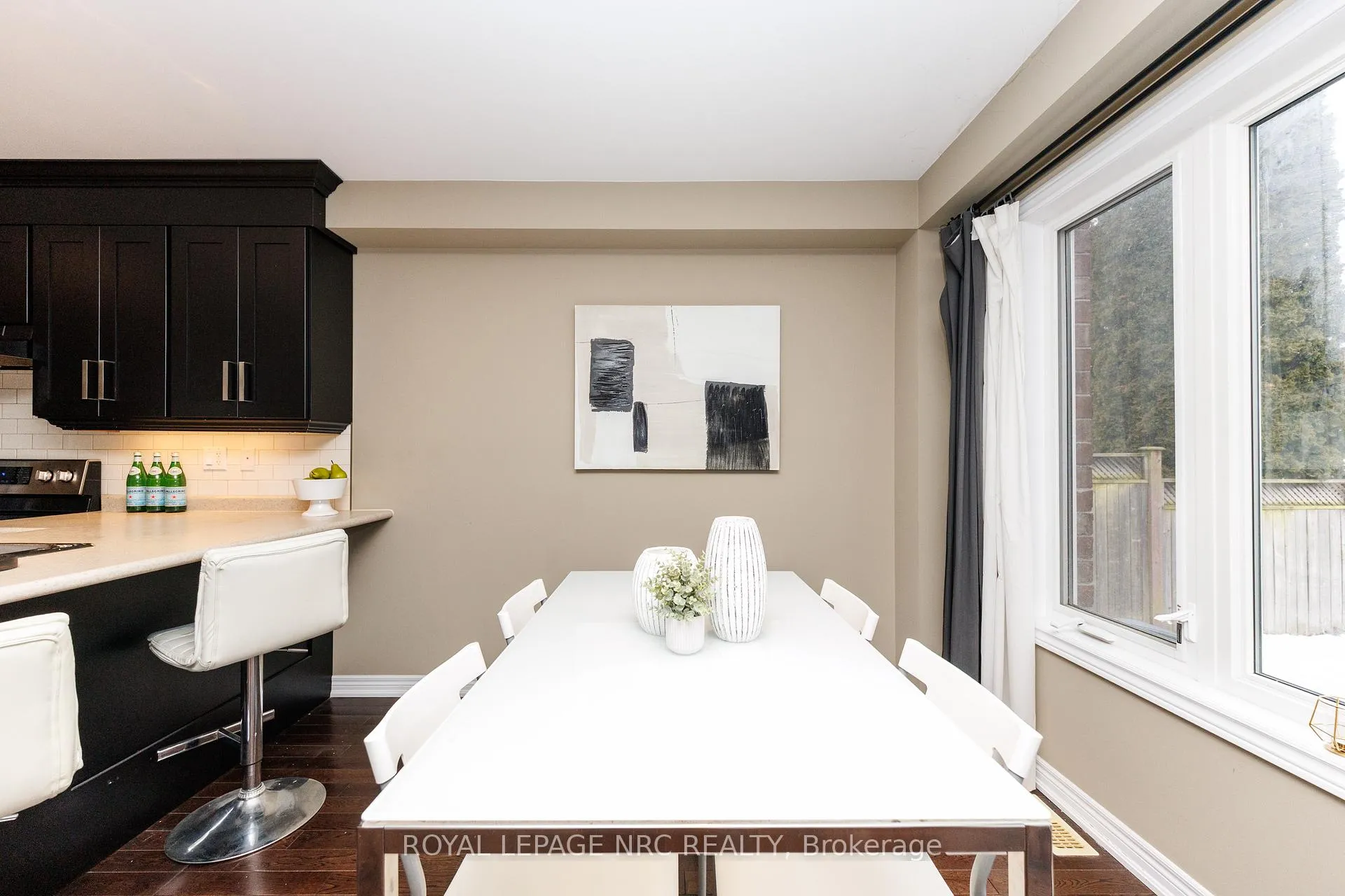 Photo 7 of 61 Haig Street, St. Catharines, Haig — HOMEH