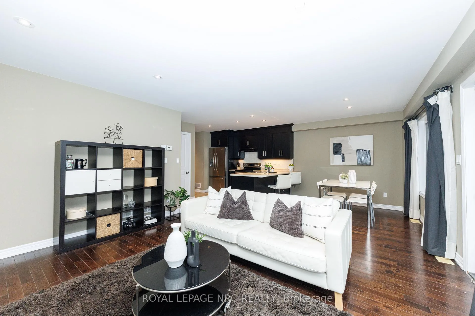 Photo 14 of 61 Haig Street, St. Catharines, Haig — HOMEH