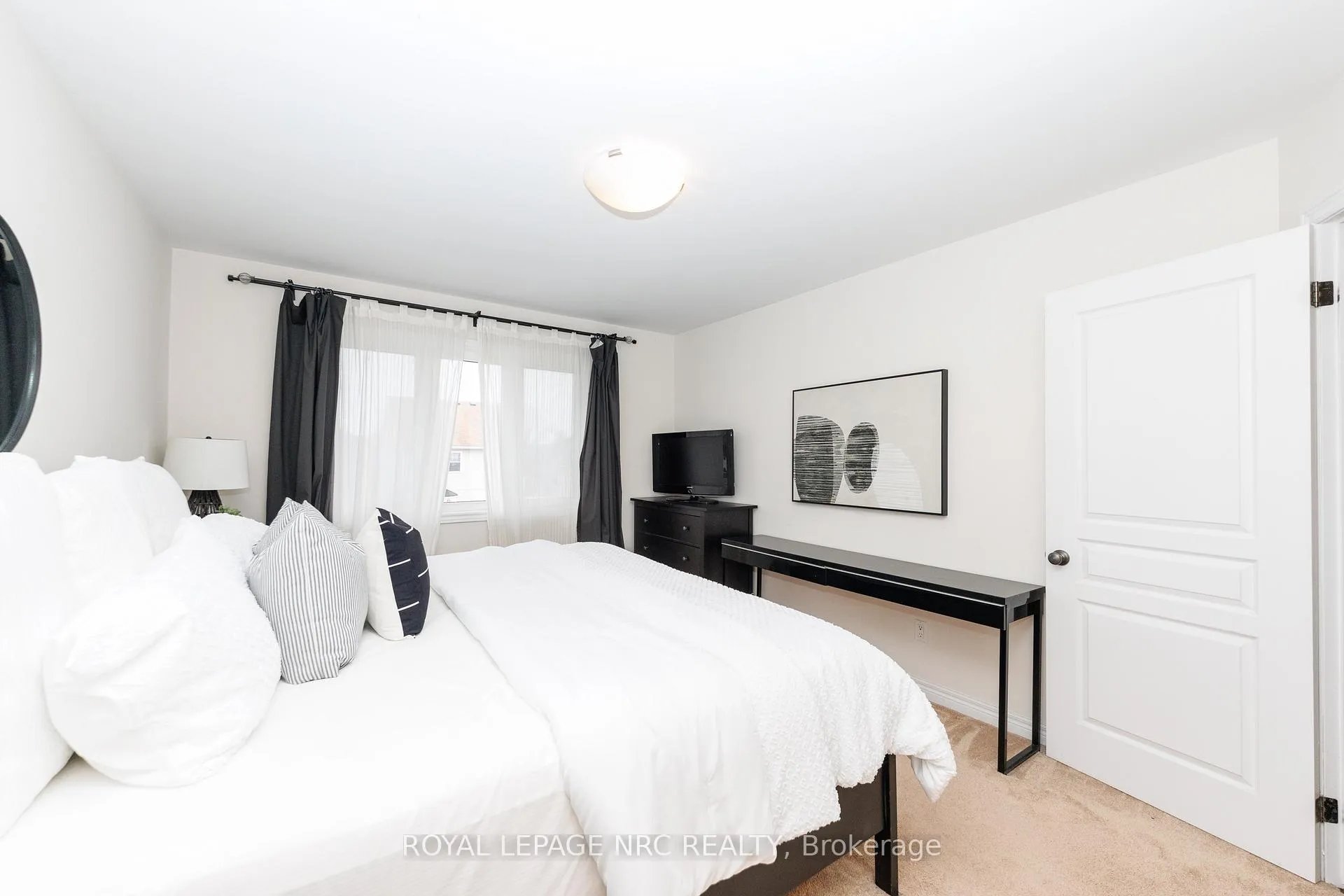 Photo 16 of 61 Haig Street, St. Catharines, Haig — HOMEH