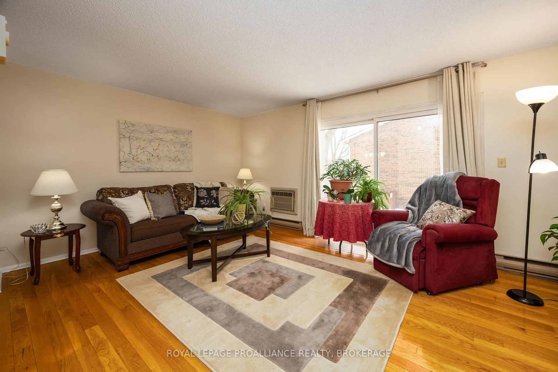 Photo 9 of Unit 39, 115 Wright Crescent, Kingston, Central City East — HOMEH