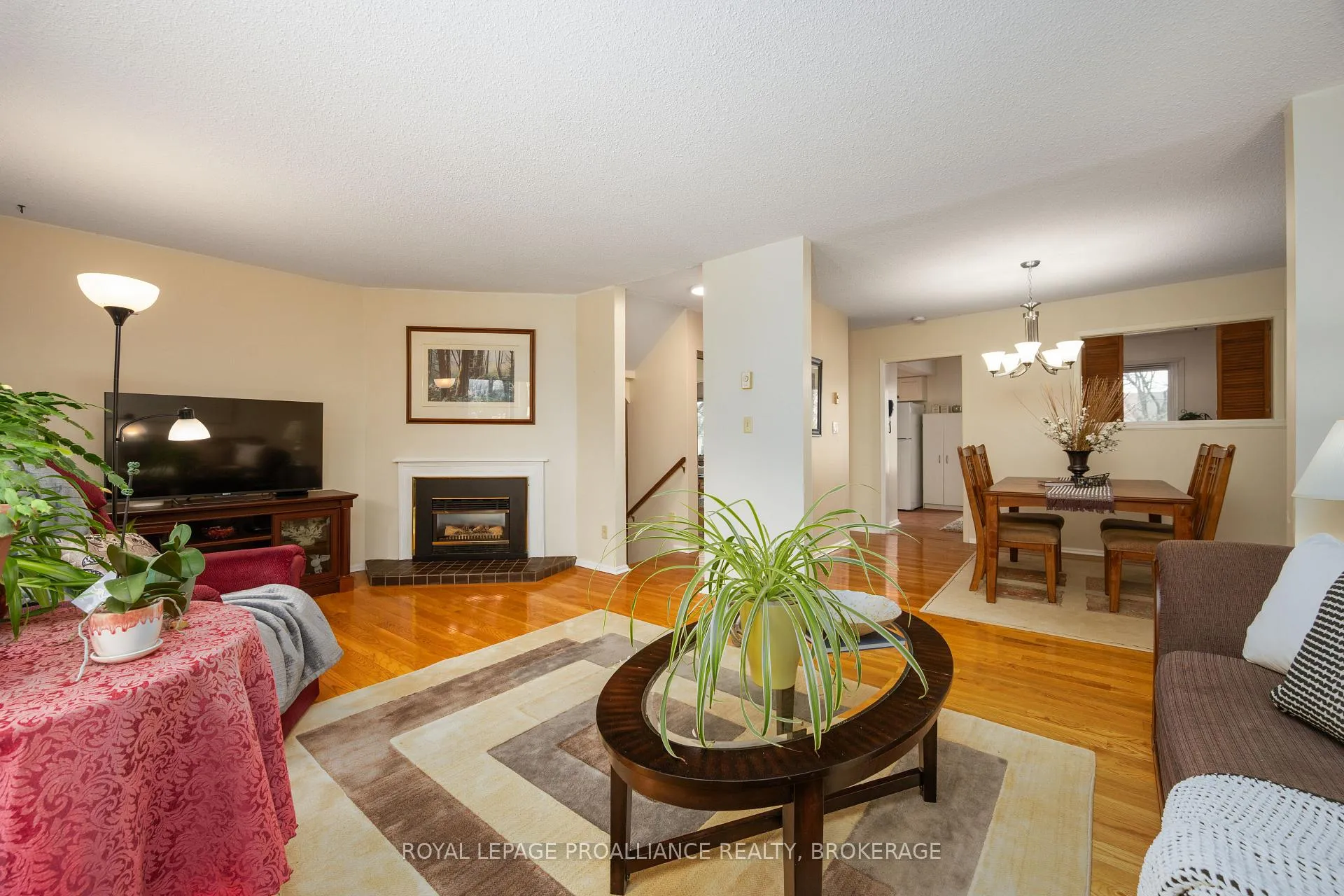 Photo 11 of Unit 39, 115 Wright Crescent, Kingston, Central City East — HOMEH