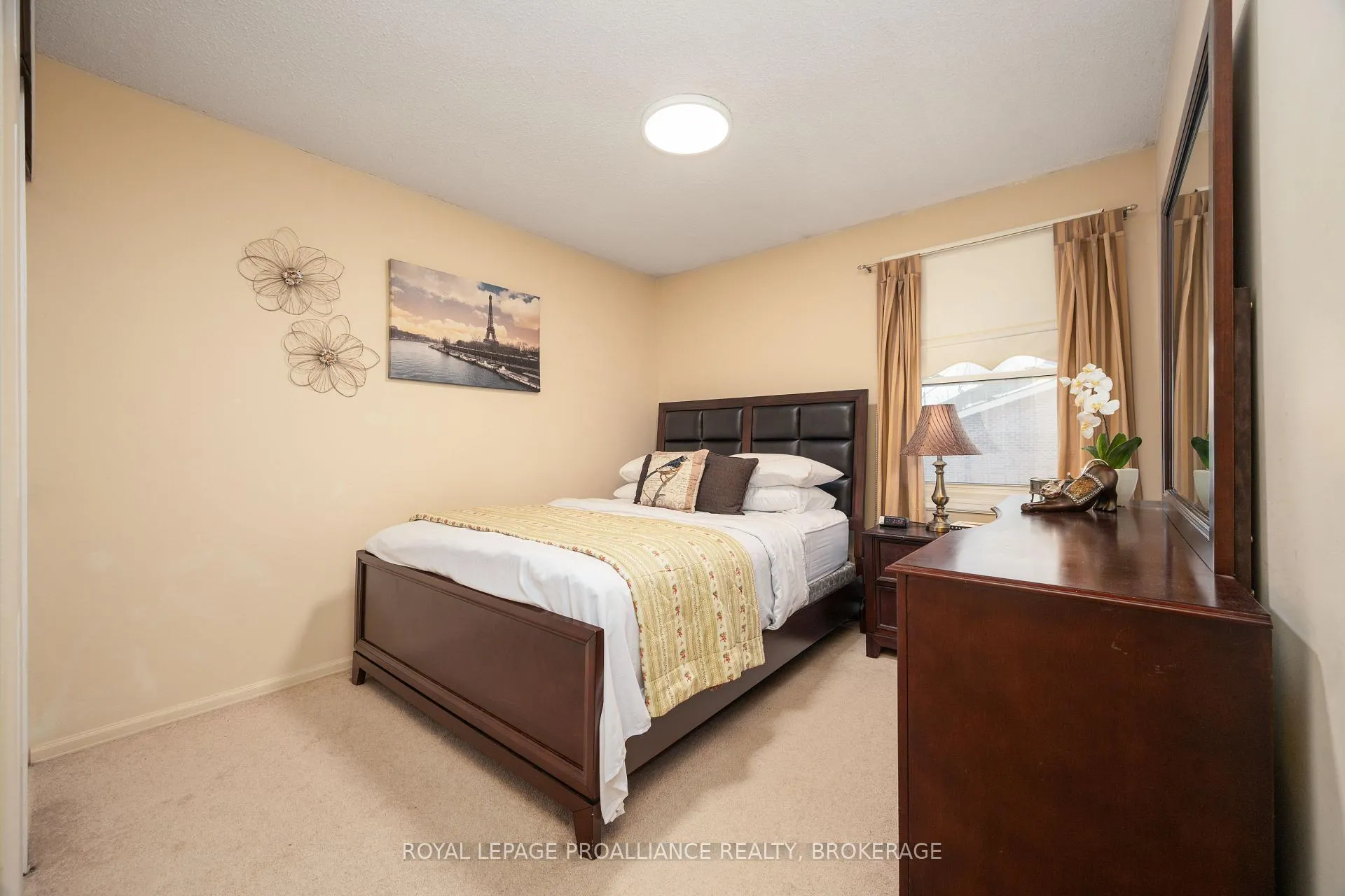 Photo 25 of Unit 39, 115 Wright Crescent, Kingston, Central City East — HOMEH