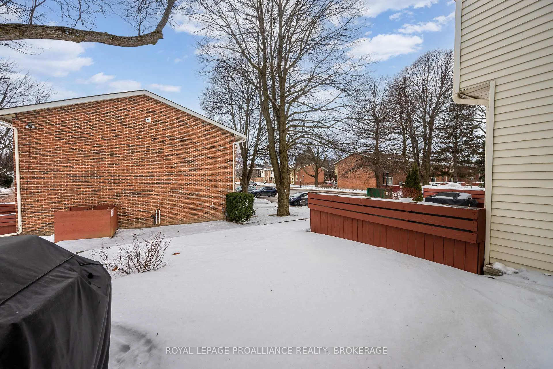 Photo 32 of Unit 39, 115 Wright Crescent, Kingston, Central City East — HOMEH