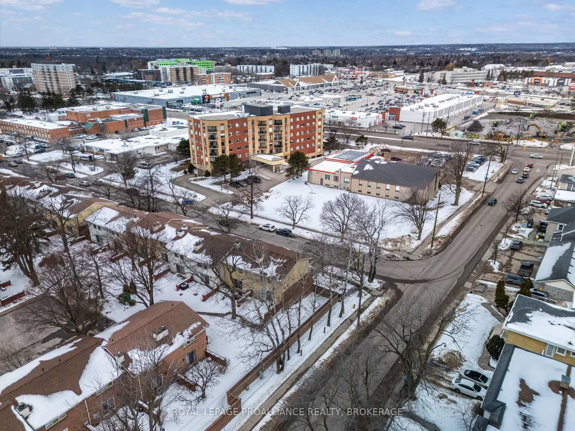 Photo 38 of Unit 39, 115 Wright Crescent, Kingston, Central City East — HOMEH