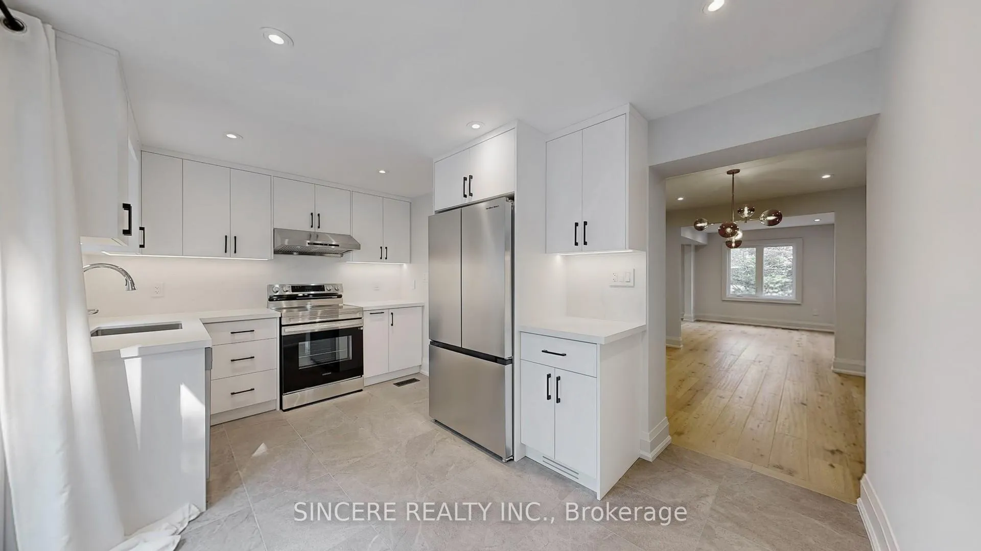 Photo 15 of 123 Lawrence Avenue W, Toronto, Lawrence Park North — HOMEH
