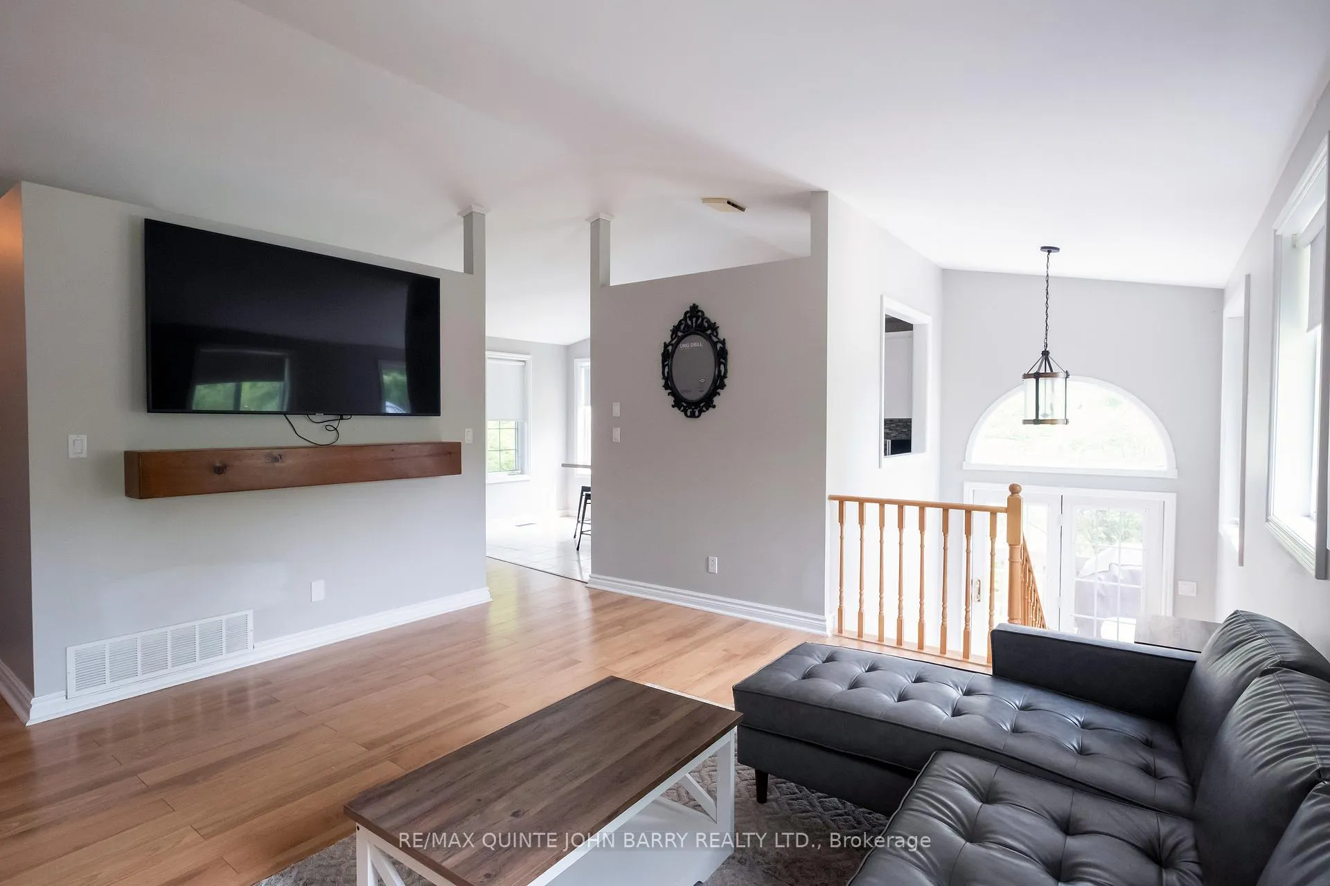 Photo 6 of 524 Christiani Road, Quinte West, Murray Ward — HOMEH