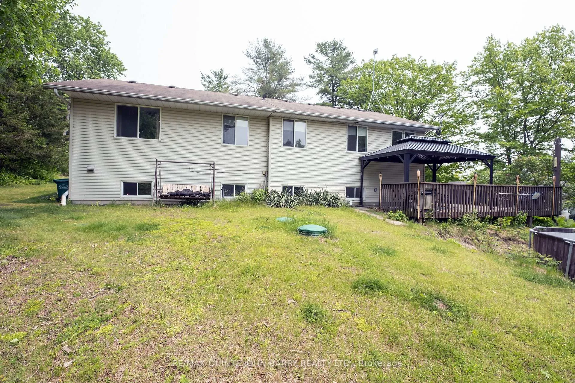 Photo 34 of 524 Christiani Road, Quinte West, Murray Ward — HOMEH