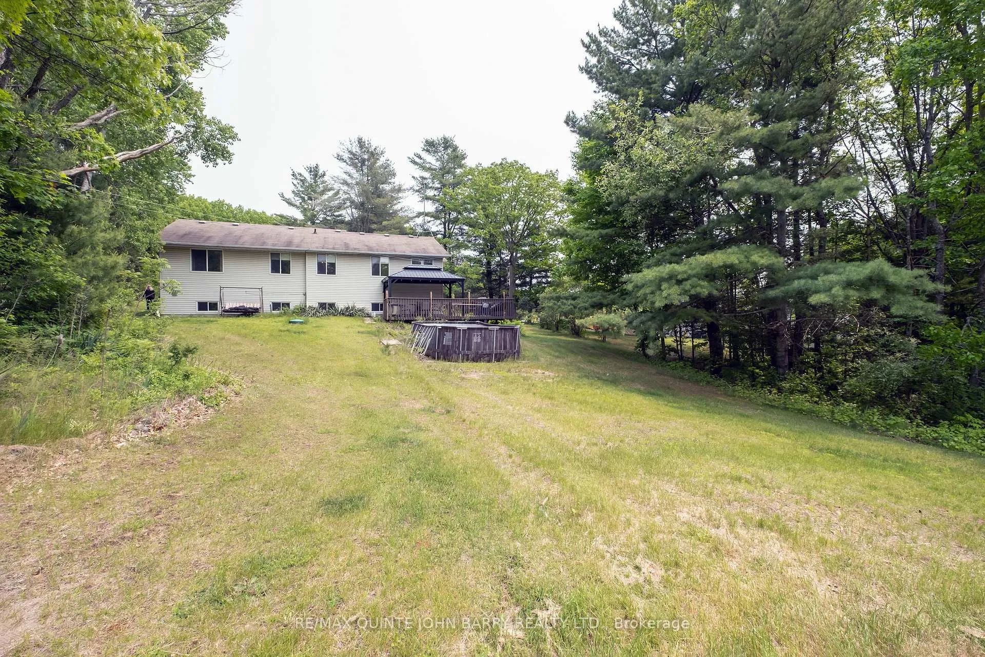 Photo 35 of 524 Christiani Road, Quinte West, Murray Ward — HOMEH