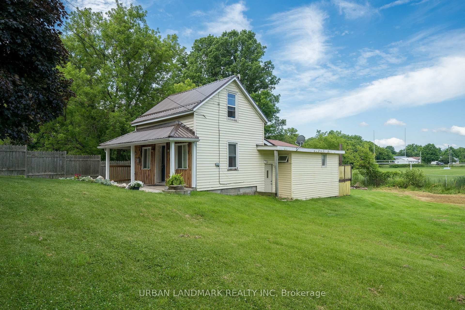 Photo 3 of 32 Dingman Street, Madoc — HOMEH