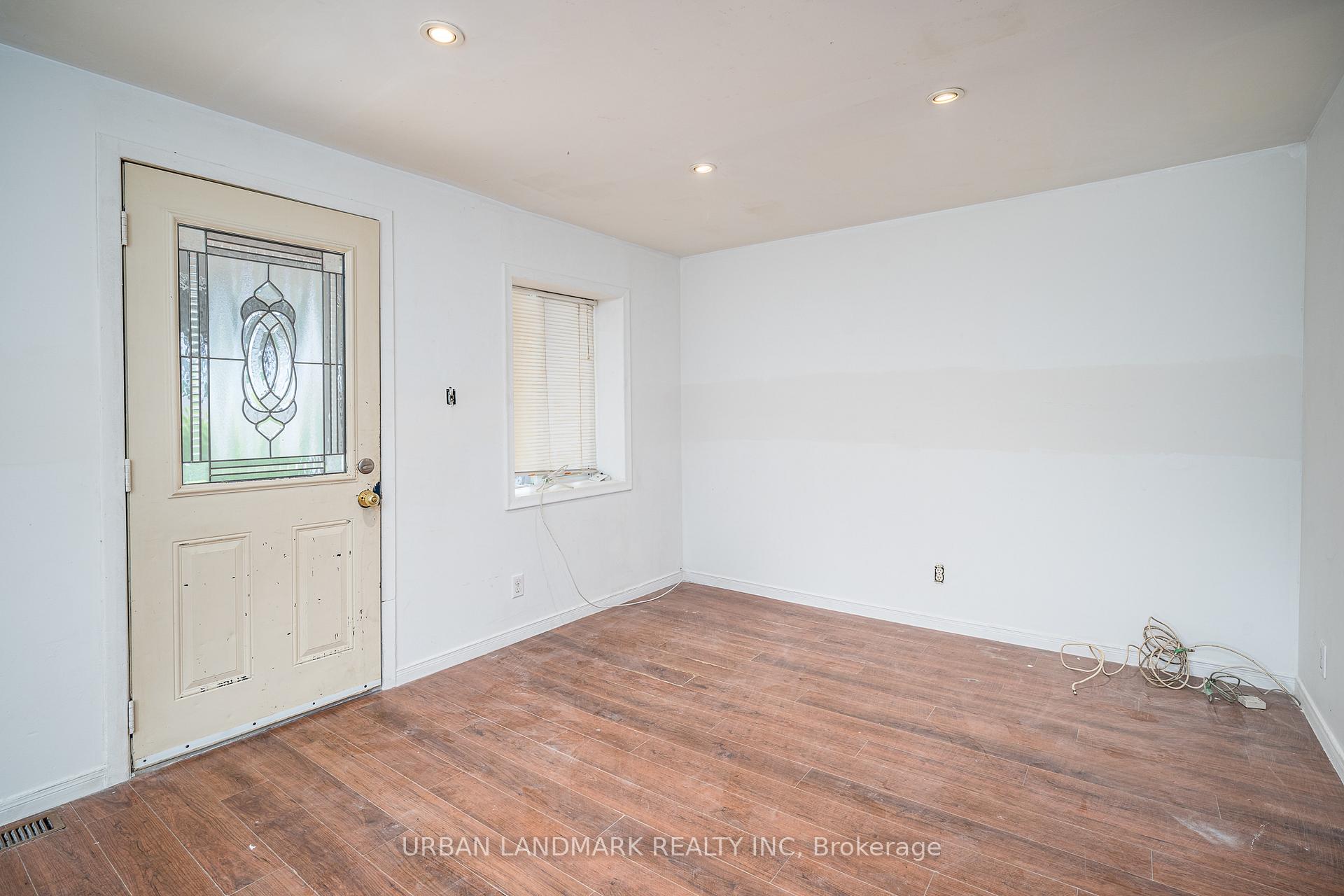 Photo 10 of 32 Dingman Street, Madoc — HOMEH