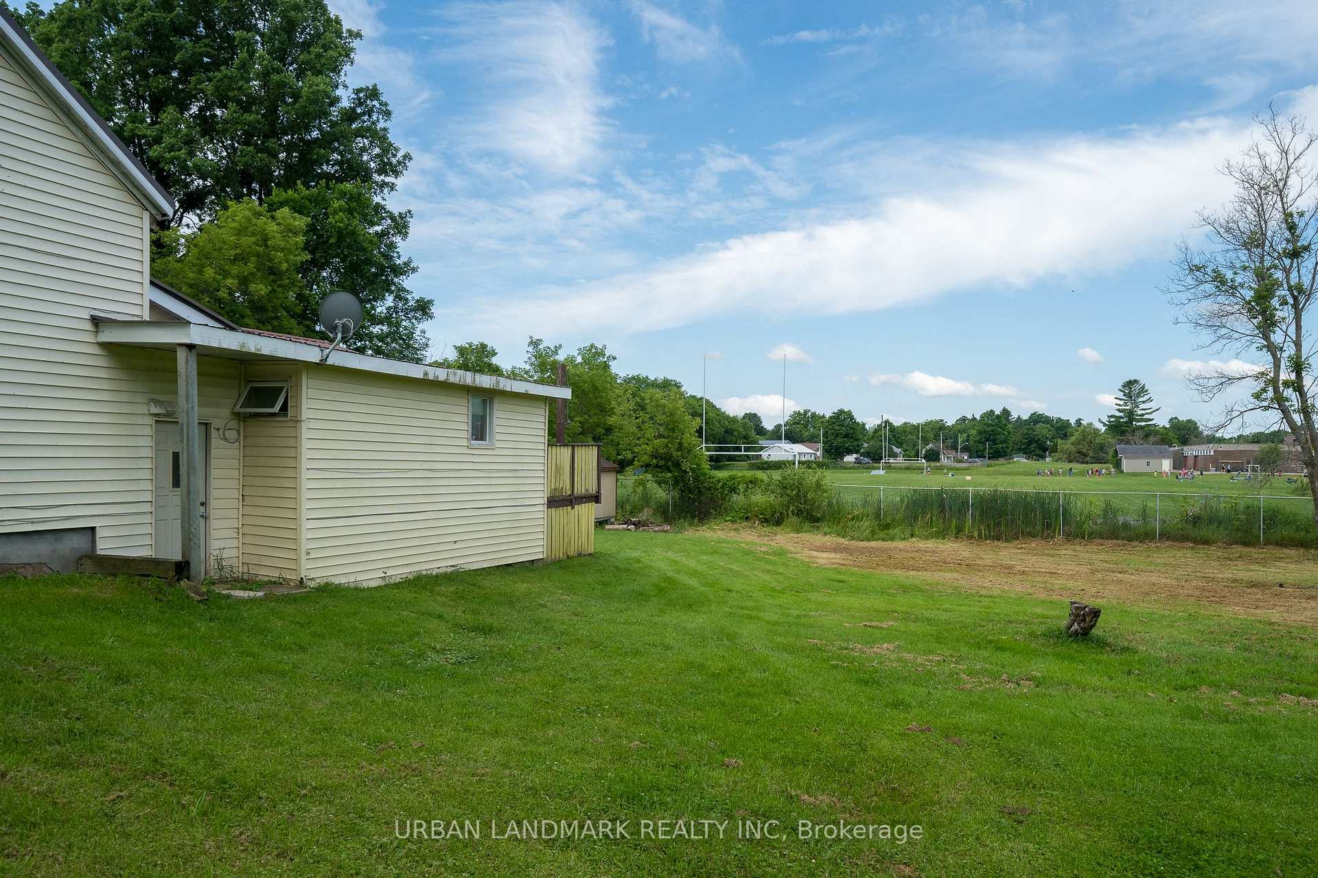 Photo 23 of 32 Dingman Street, Madoc — HOMEH