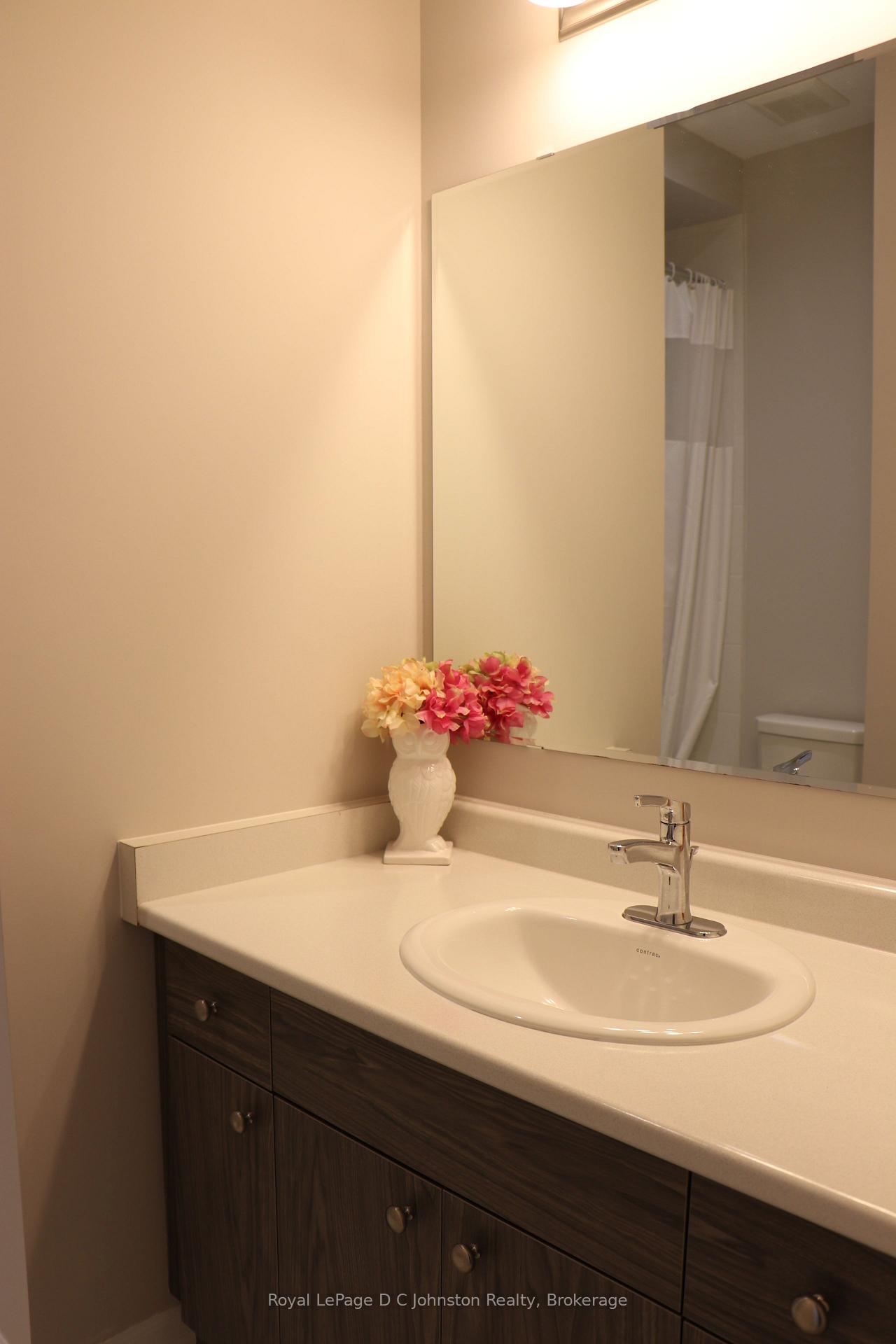 Photo 26 of 58 William Nador Street, Kitchener — HOMEH
