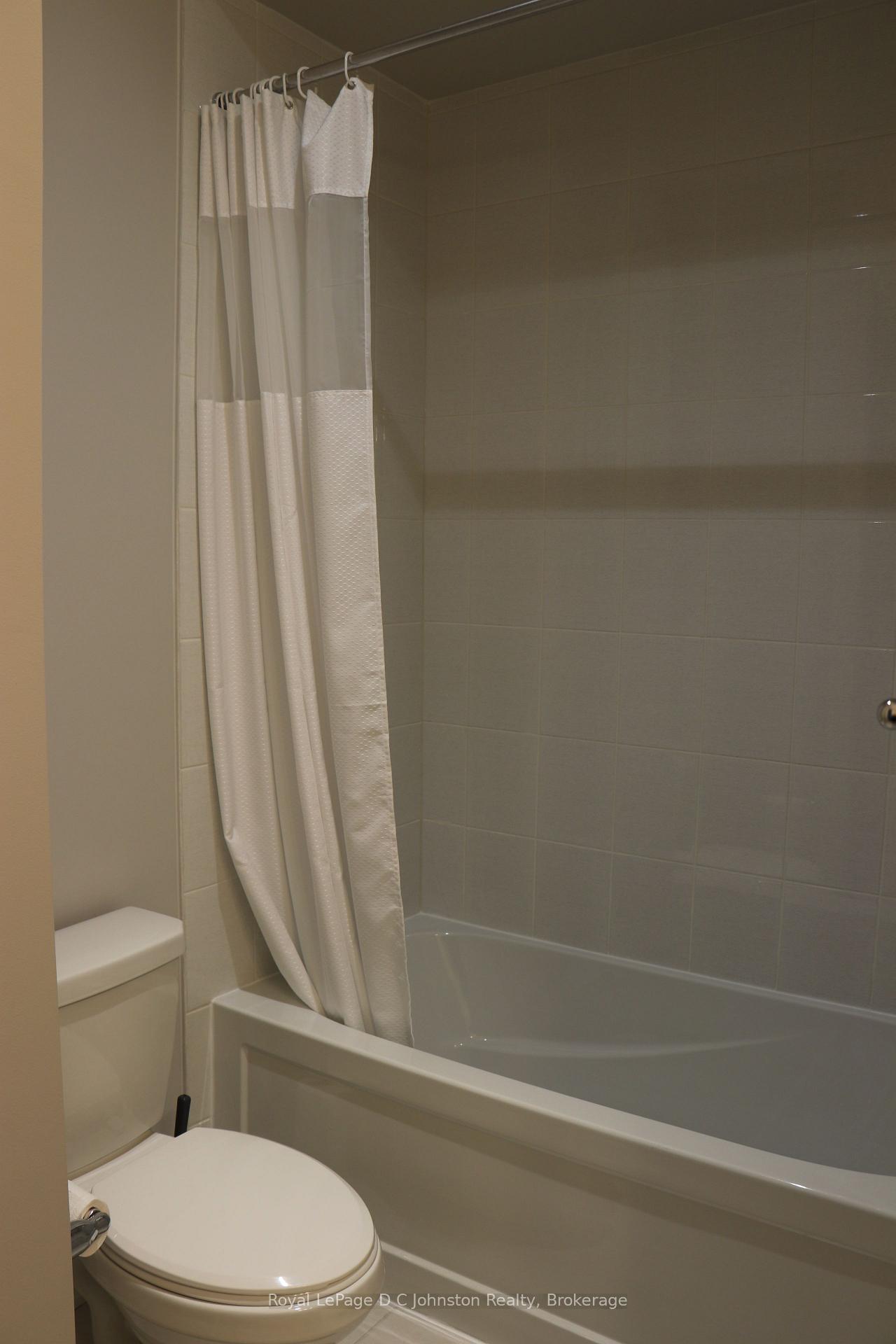 Photo 27 of 58 William Nador Street, Kitchener — HOMEH