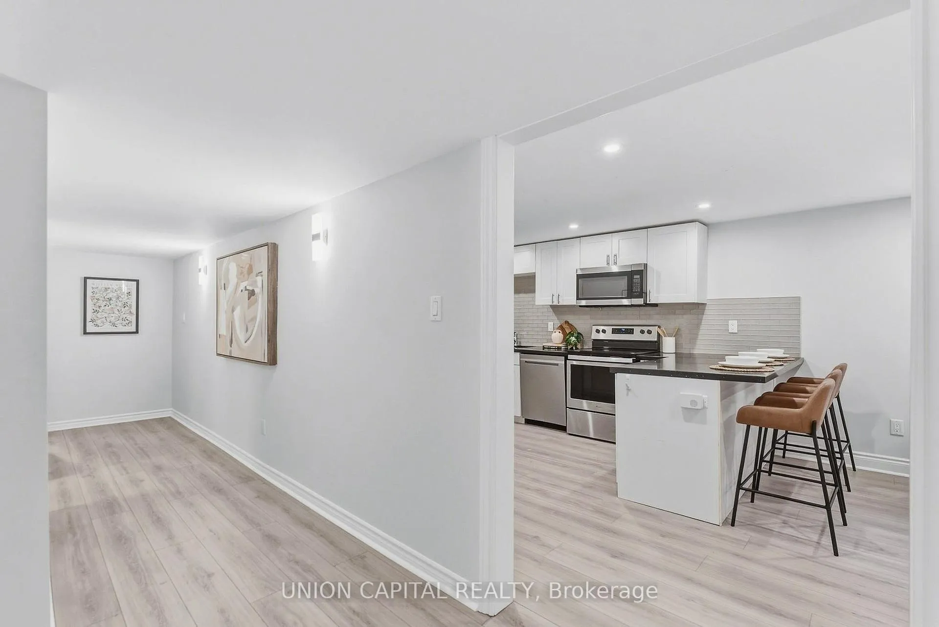 Photo 13 of 144 Clements Road E, Ajax, South East — HOMEH