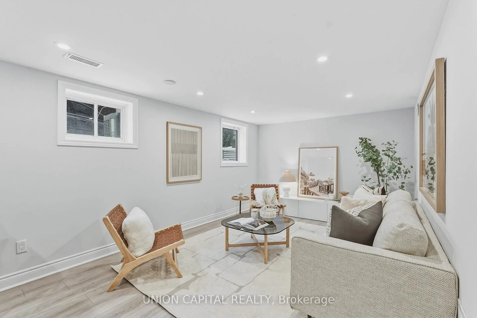 Photo 14 of 144 Clements Road E, Ajax, South East — HOMEH