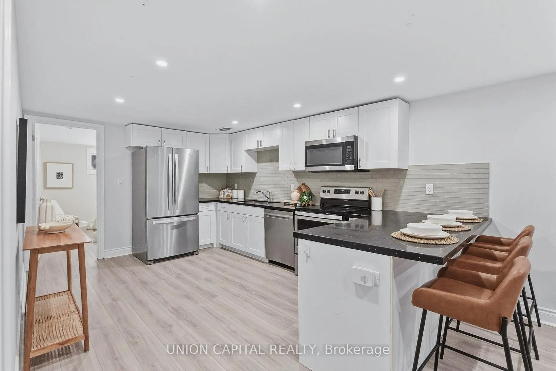 Photo 15 of 144 Clements Road E, Ajax, South East — HOMEH
