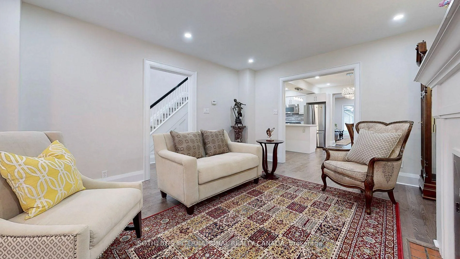 Photo 17 of 182 Duplex Avenue, Toronto, Yonge-Eglinton — HOMEH