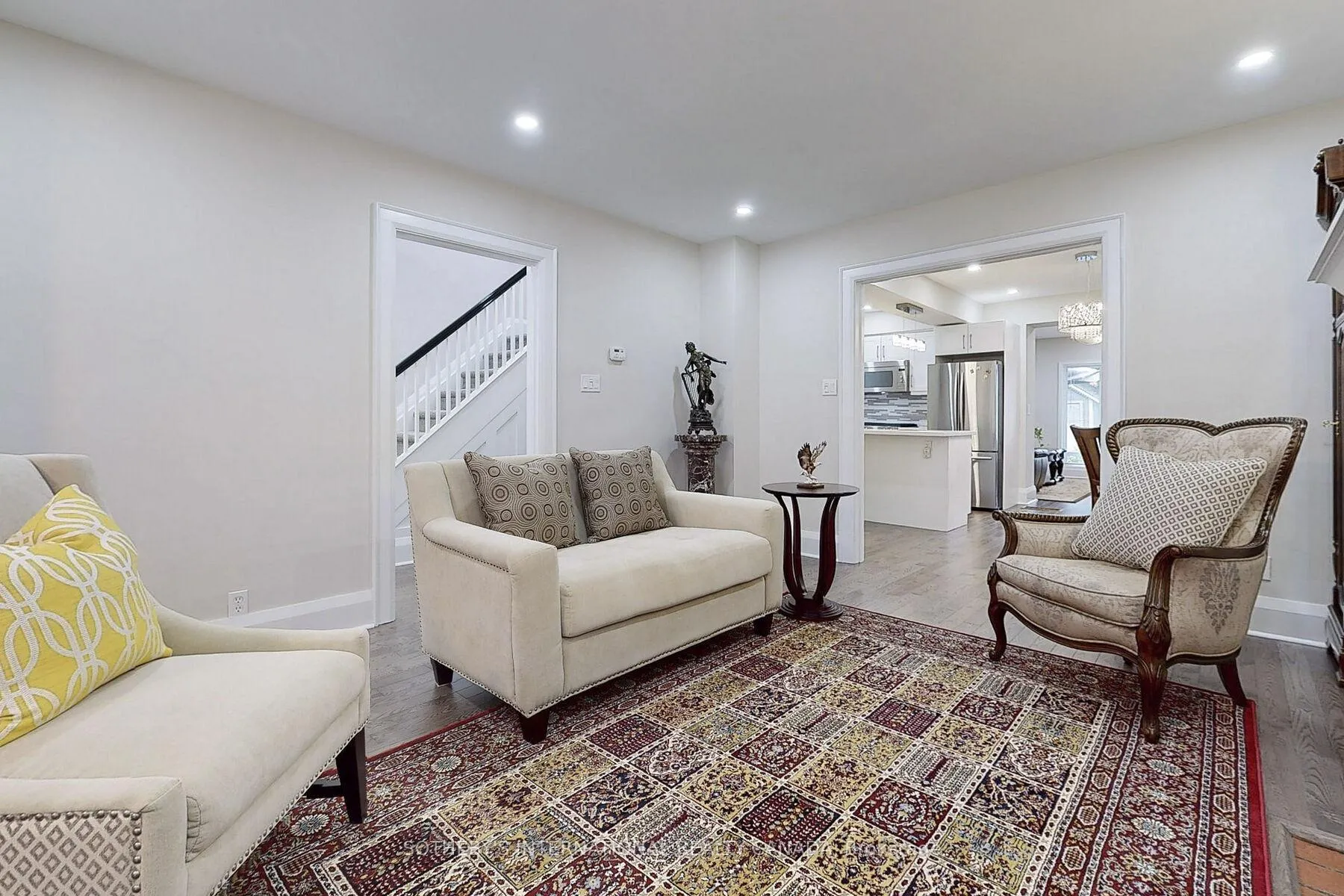 Photo 18 of 182 Duplex Avenue, Toronto, Yonge-Eglinton — HOMEH