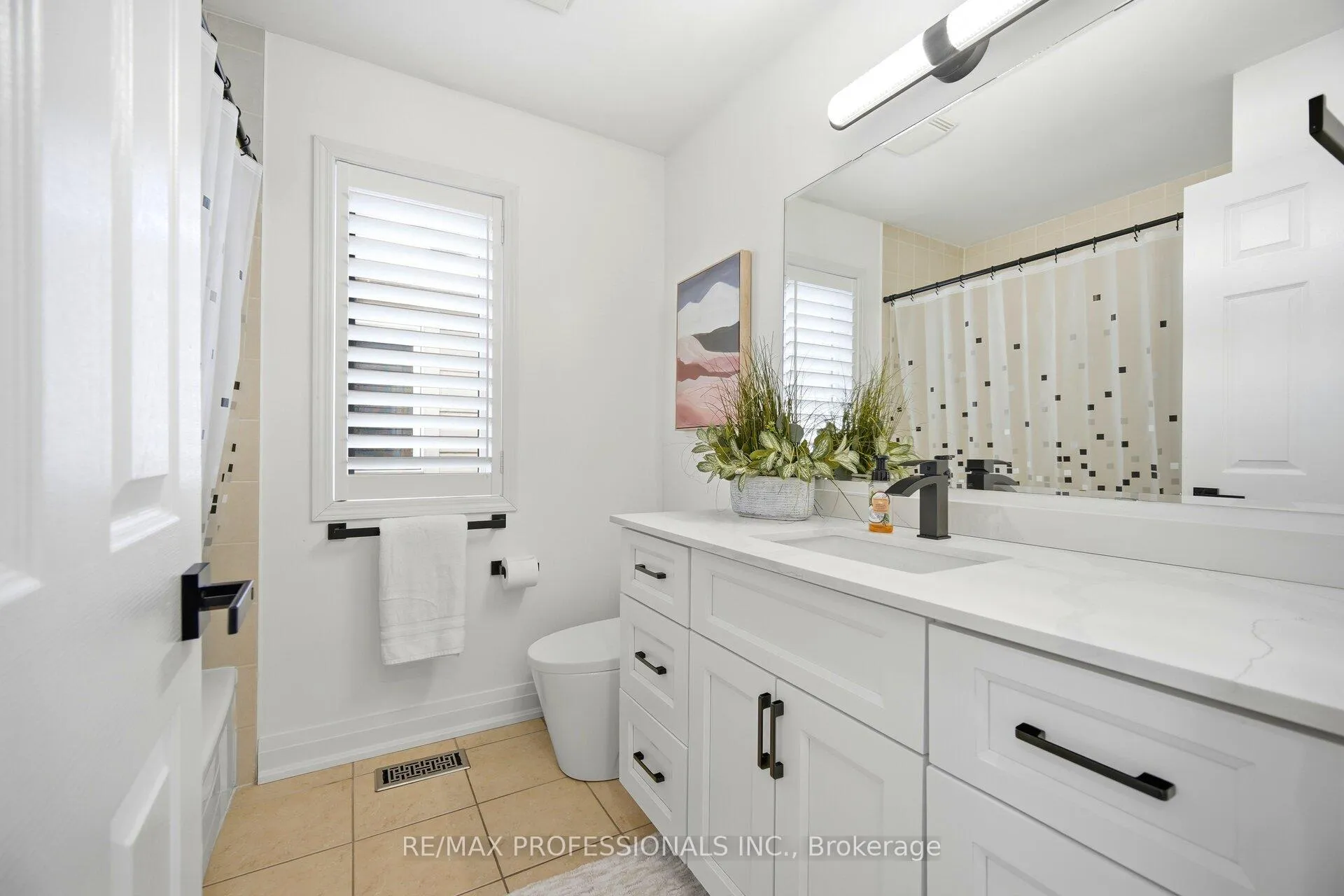 Photo 34 of 194 Fandango Drive, Brampton, Credit Valley — HOMEH