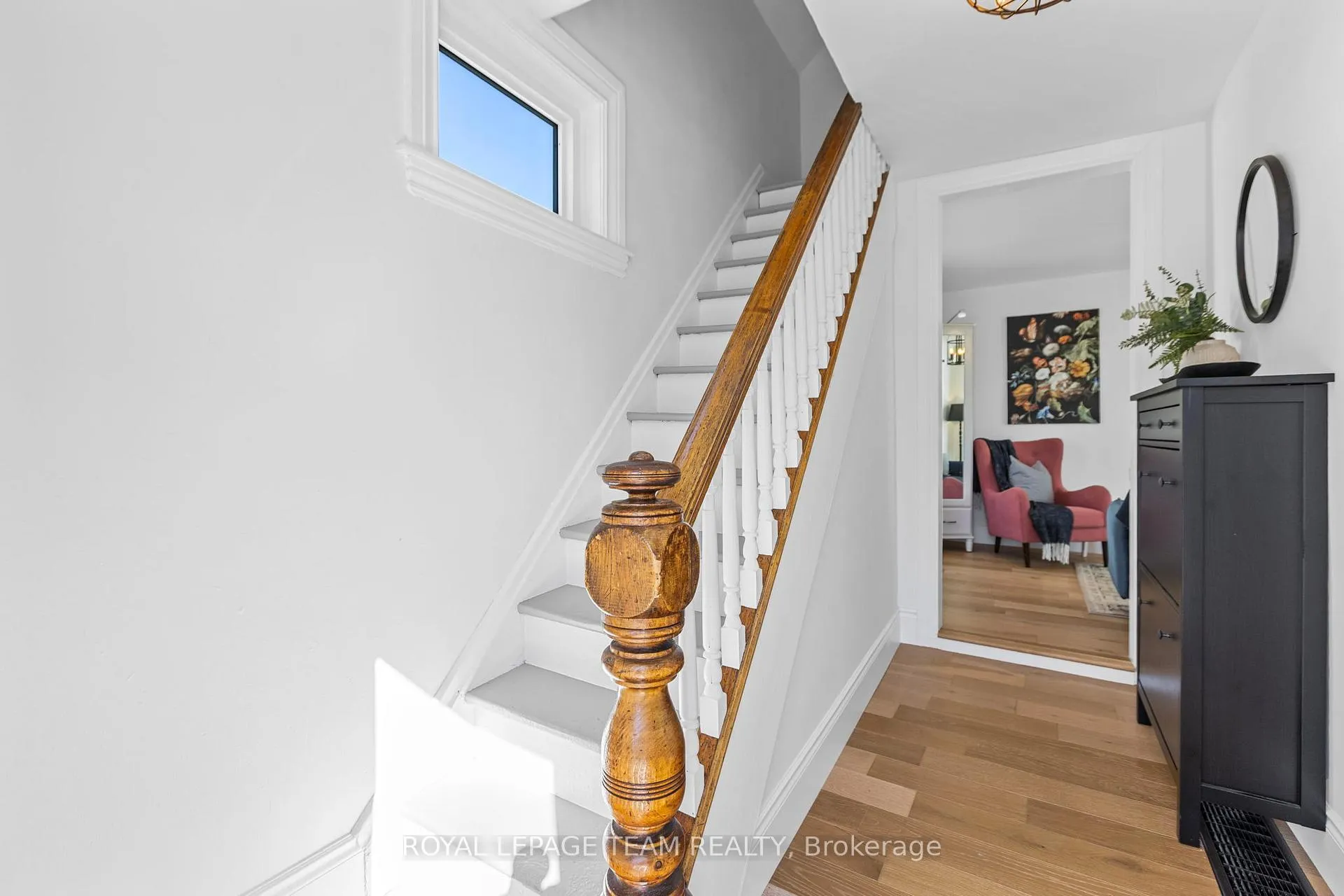 Photo 5 of 107 Queen Street N, Renfrew — HOMEH