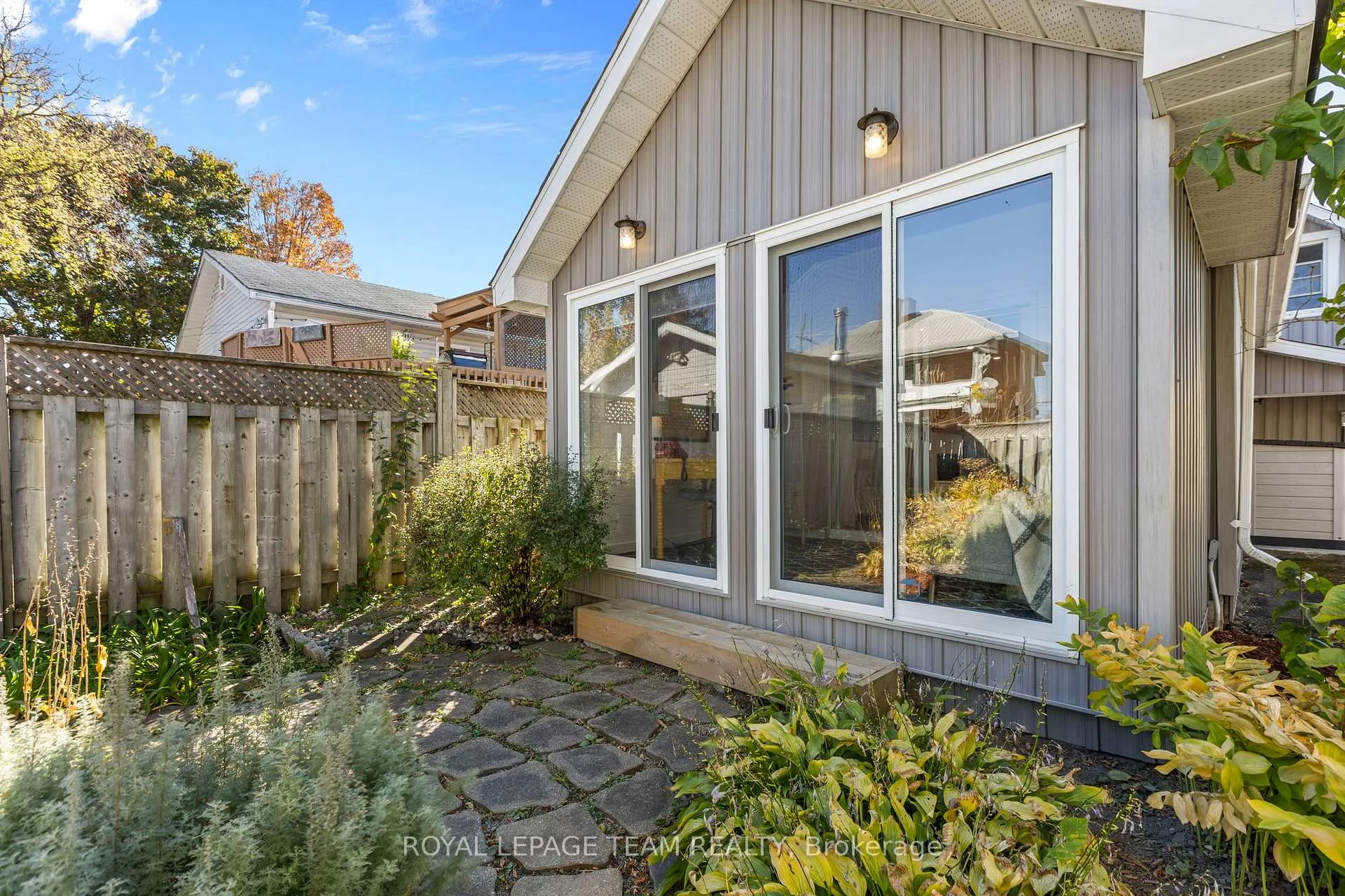 Photo 37 of 107 Queen Street N, Renfrew — HOMEH
