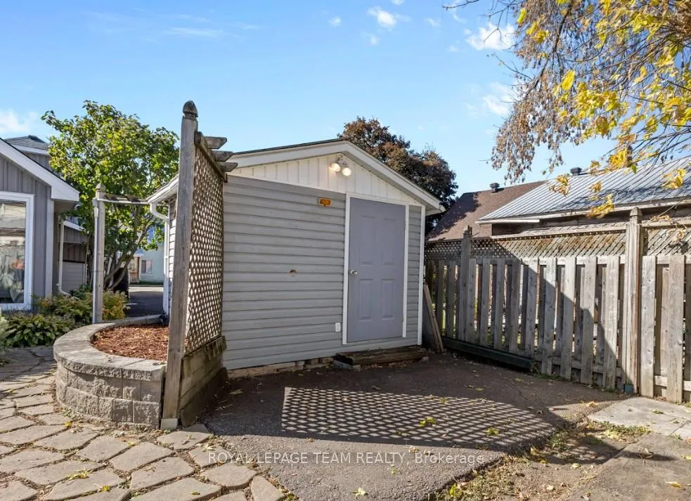 Photo 39 of 107 Queen Street N, Renfrew — HOMEH