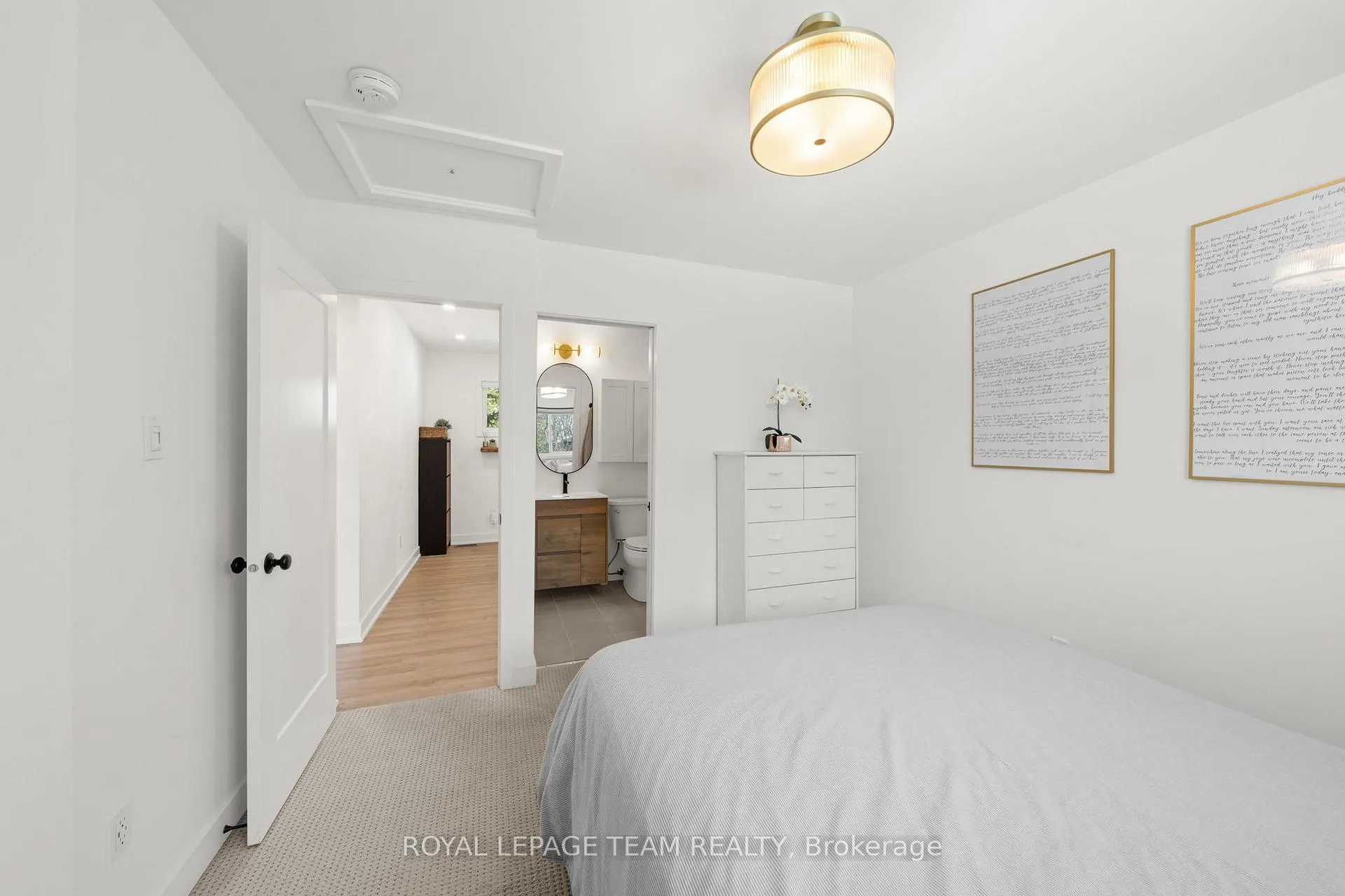 Photo 13 of 5286 Hillcrest Drive, Ottawa, Manotick Long Island & Nicholls Island — HOMEH