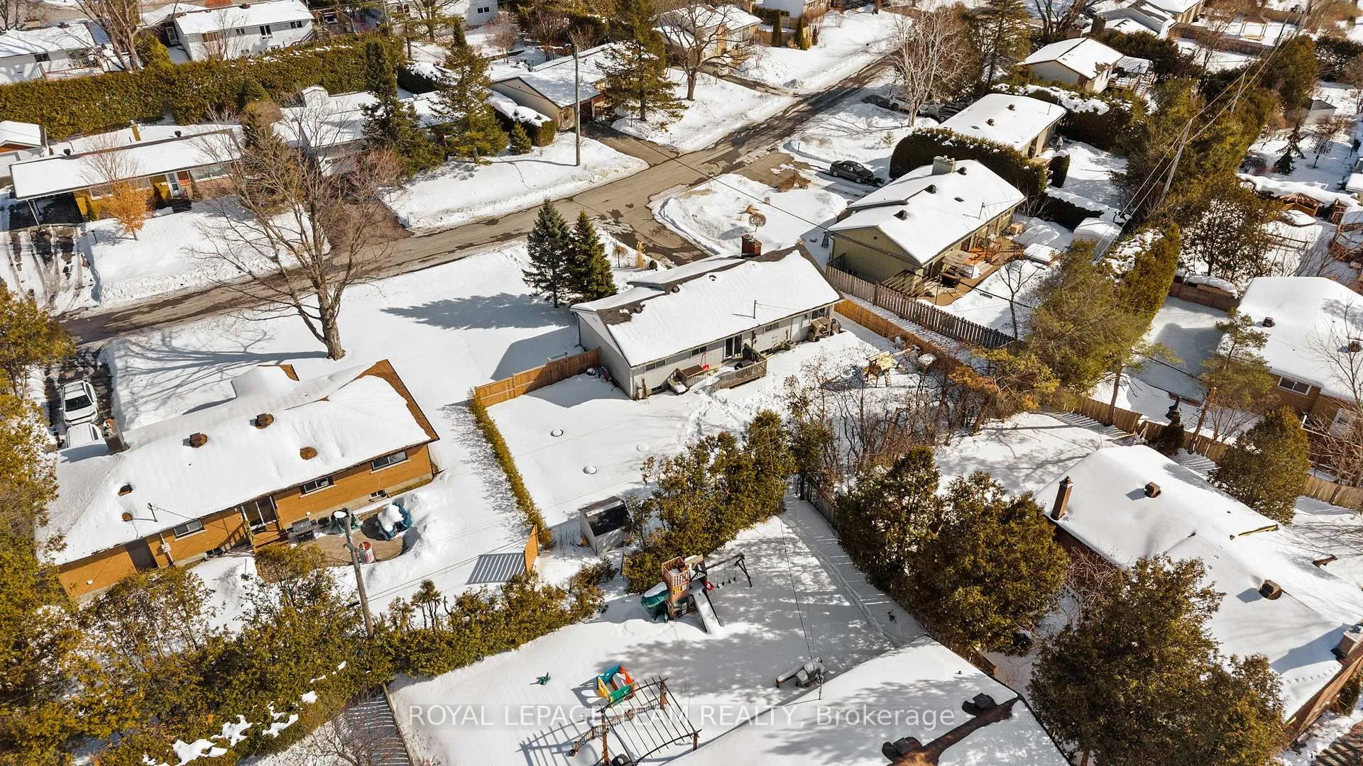 Photo 36 of 5286 Hillcrest Drive, Ottawa, Manotick Long Island & Nicholls Island — HOMEH