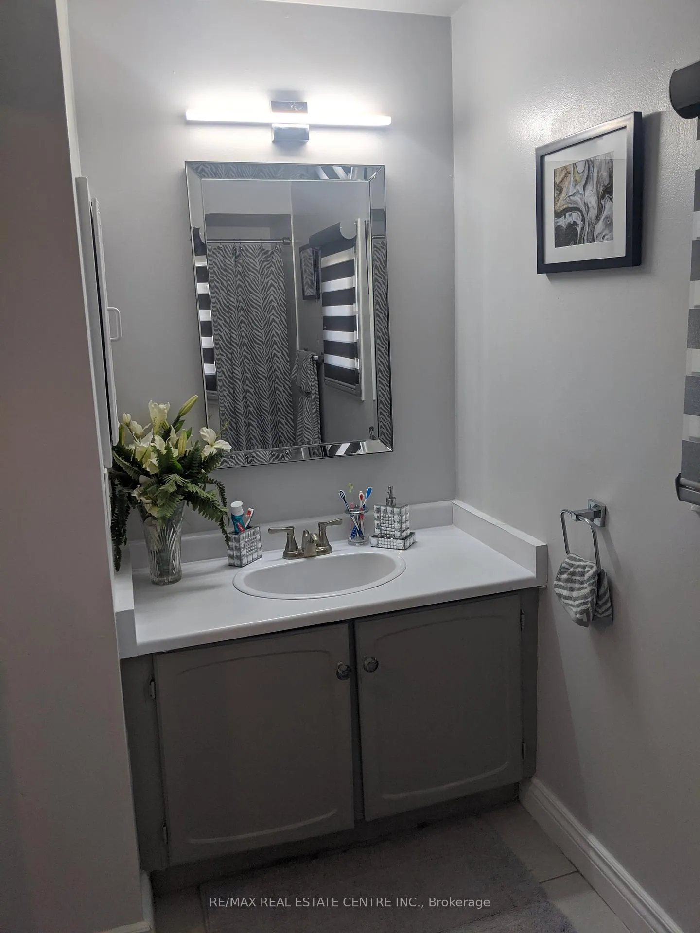 Photo 13 of 130 Wright Crescent, Ajax, Central — HOMEH