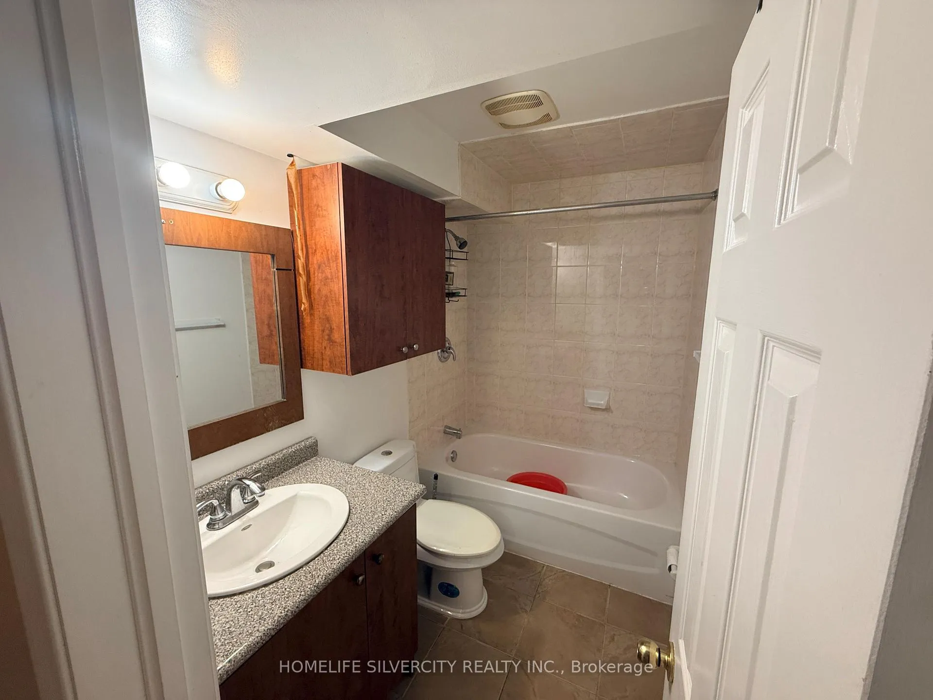 Photo 2 of Unit BSMT, 118 Chloe Crescent, Markham, Middlefield — HOMEH