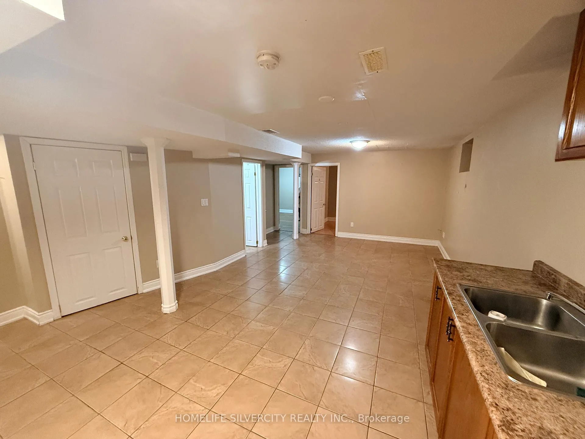 Photo 9 of Unit BSMT, 118 Chloe Crescent, Markham, Middlefield — HOMEH