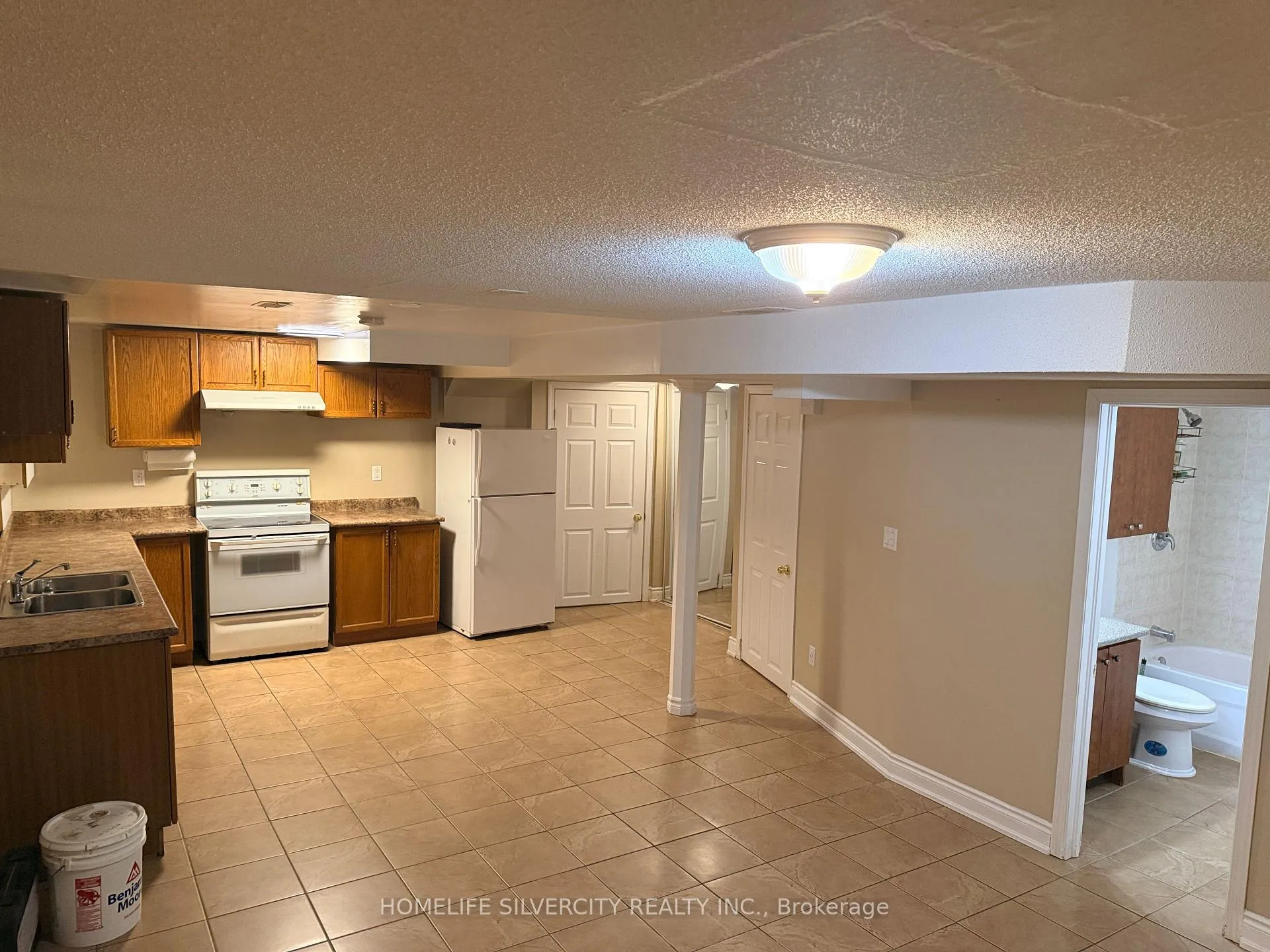 Photo 11 of Unit BSMT, 118 Chloe Crescent, Markham, Middlefield — HOMEH