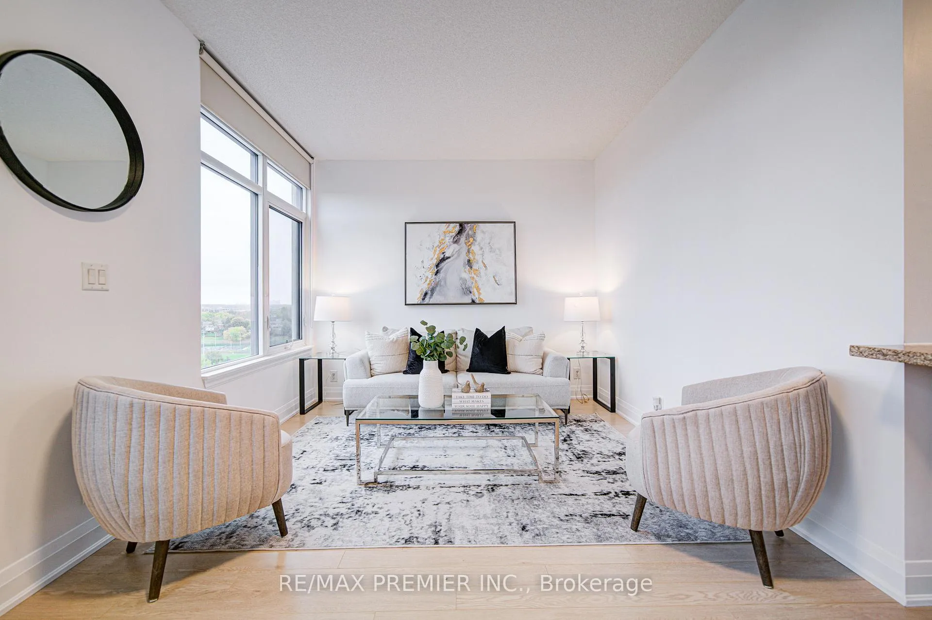 Photo 11 of Unit 919, 12 Woodstream Boulevard, Vaughan, Vaughan Grove — HOMEH