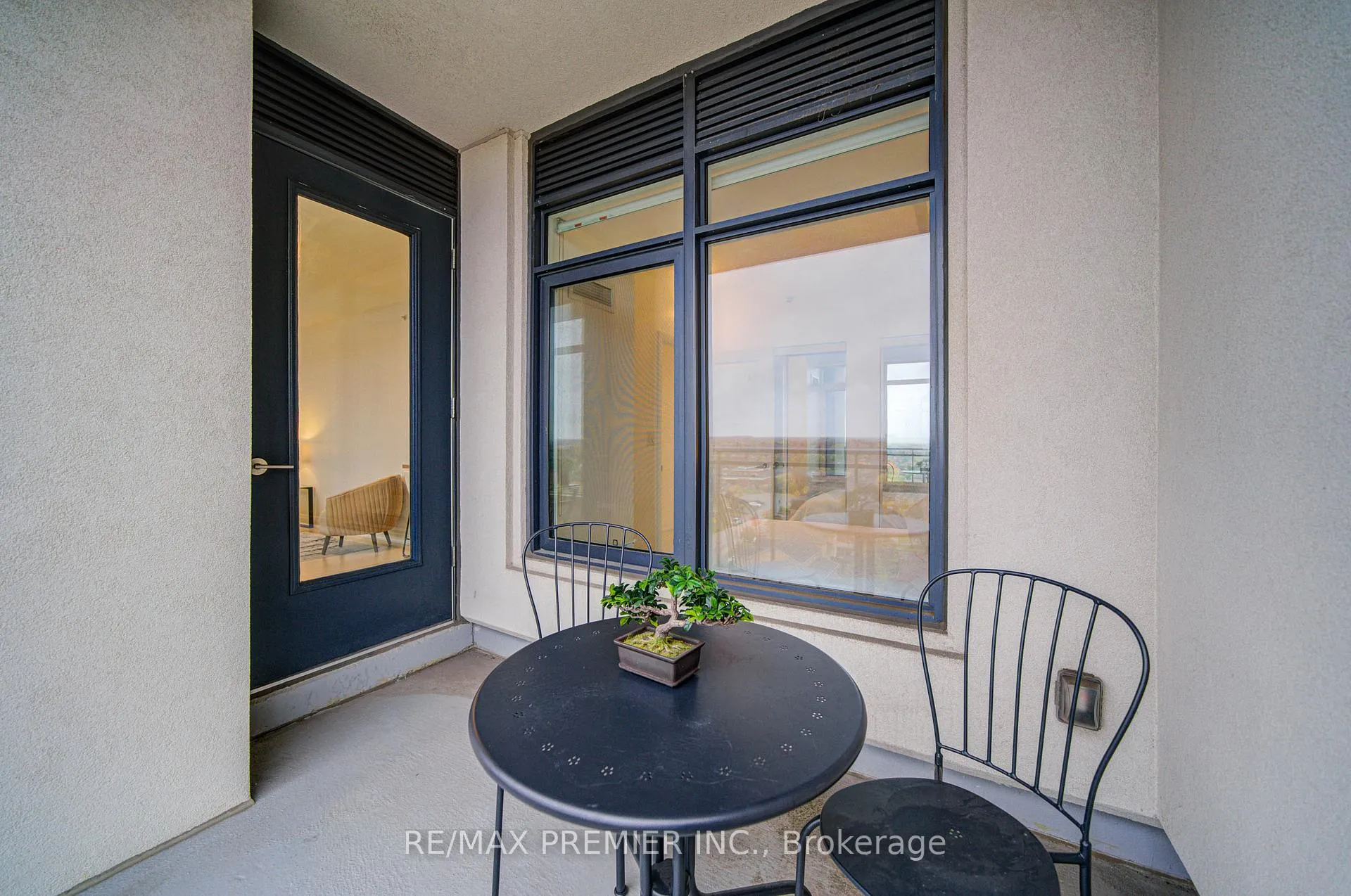 Photo 26 of Unit 919, 12 Woodstream Boulevard, Vaughan, Vaughan Grove — HOMEH