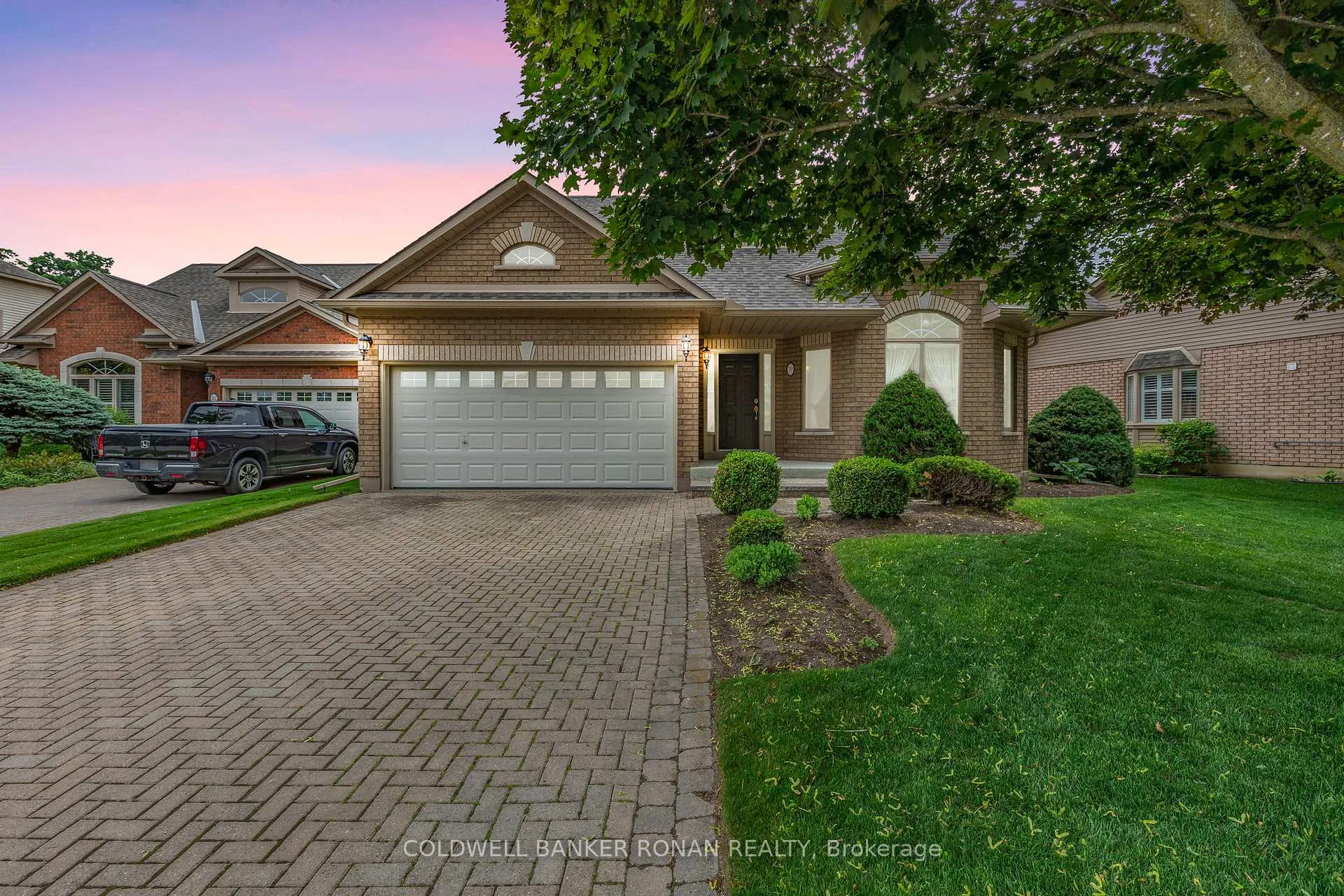 Photo 1 of 39 Bella Vista Trail, New Tecumseth, Alliston — HOMEH