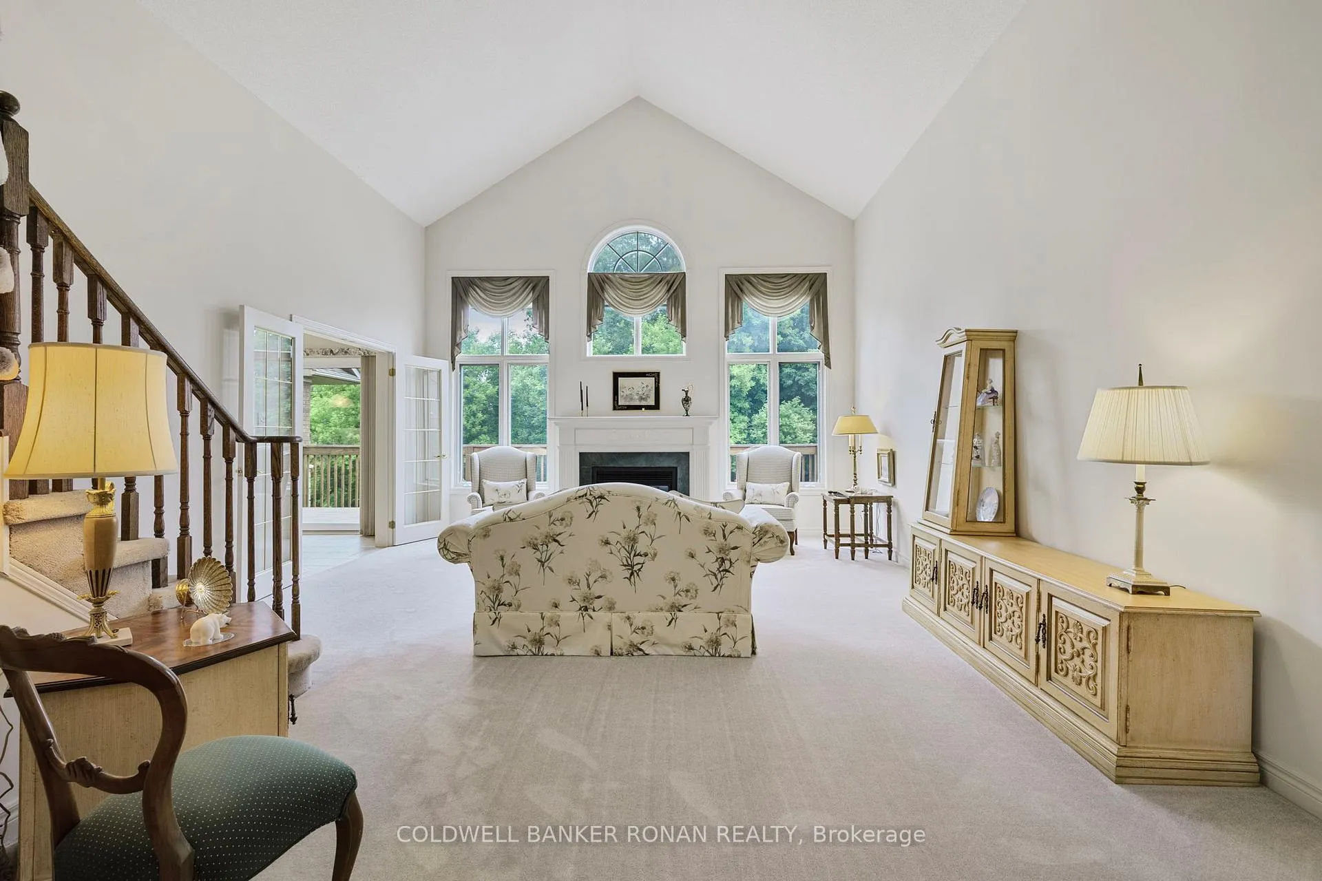 Photo 10 of 39 Bella Vista Trail, New Tecumseth, Alliston — HOMEH