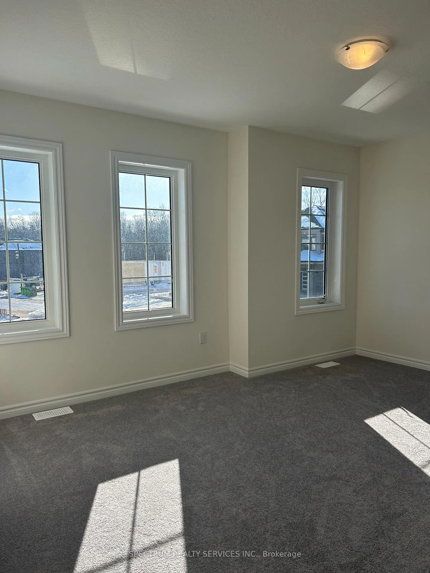 Photo 10 of 63 Waldron Street, Brantford, Northwest Industrial — HOMEH