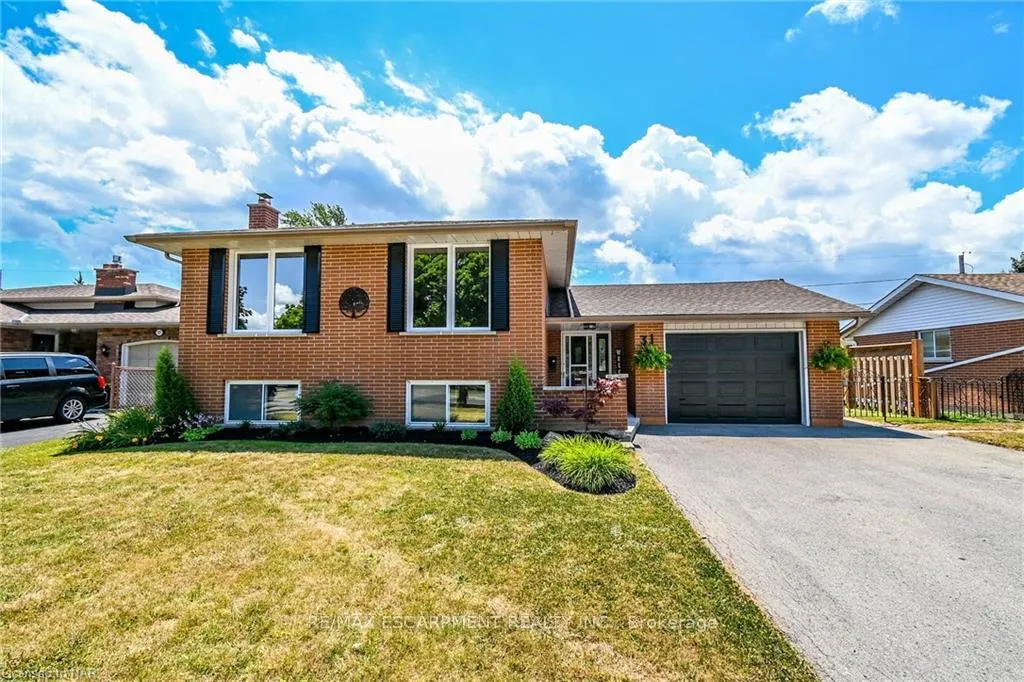 Front of 31 Westwood Crescent