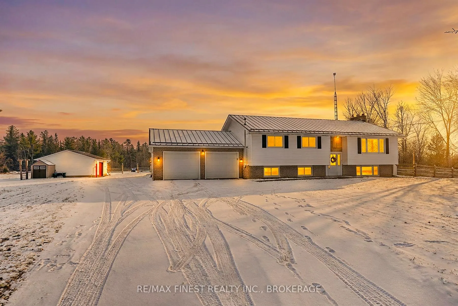 Photo 1 of 2060 Westbrook Road, Kingston, City North of 401 — HOMEH