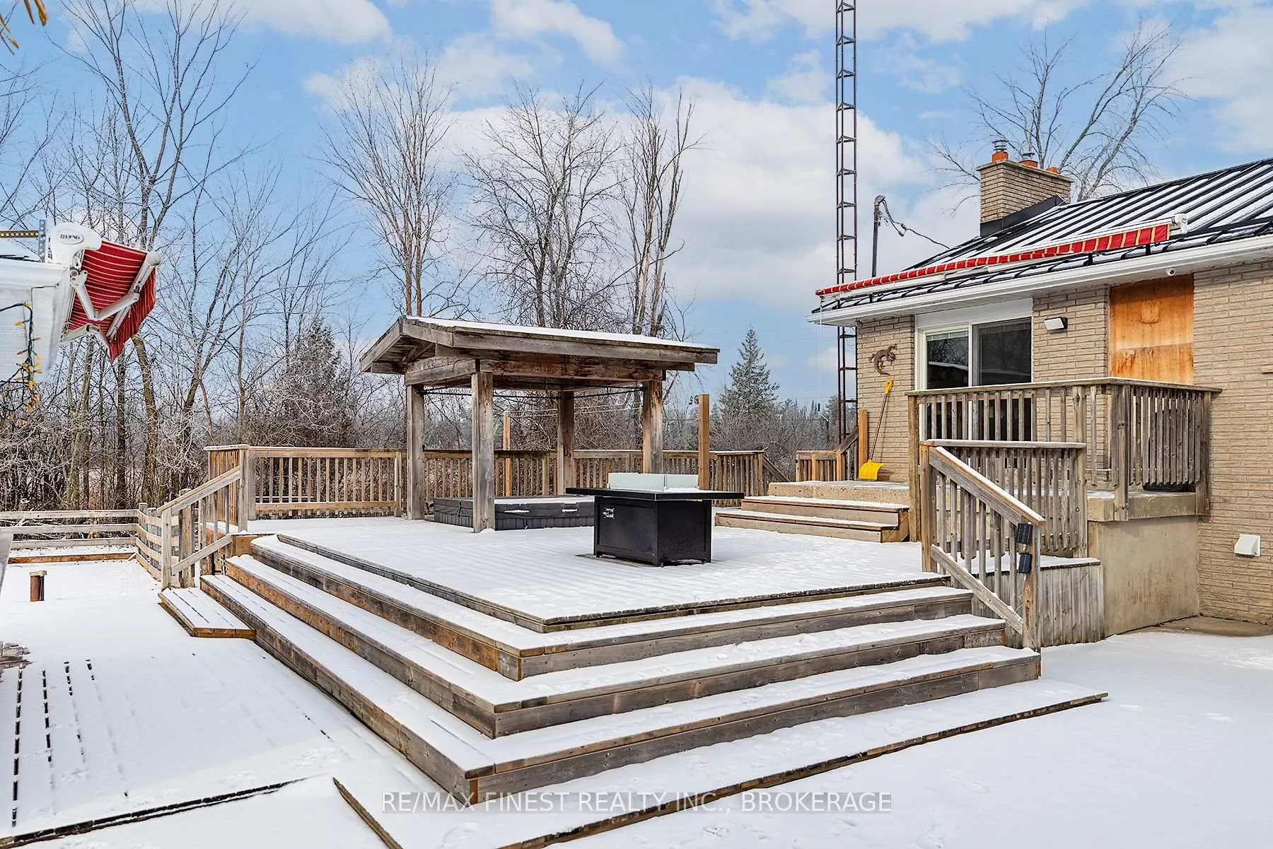 Photo 13 of 2060 Westbrook Road, Kingston, City North of 401 — HOMEH